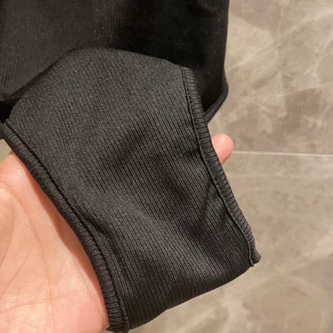 CHANE1 ダブルC シンプルワンピース水着【 50％割引+送料無料】