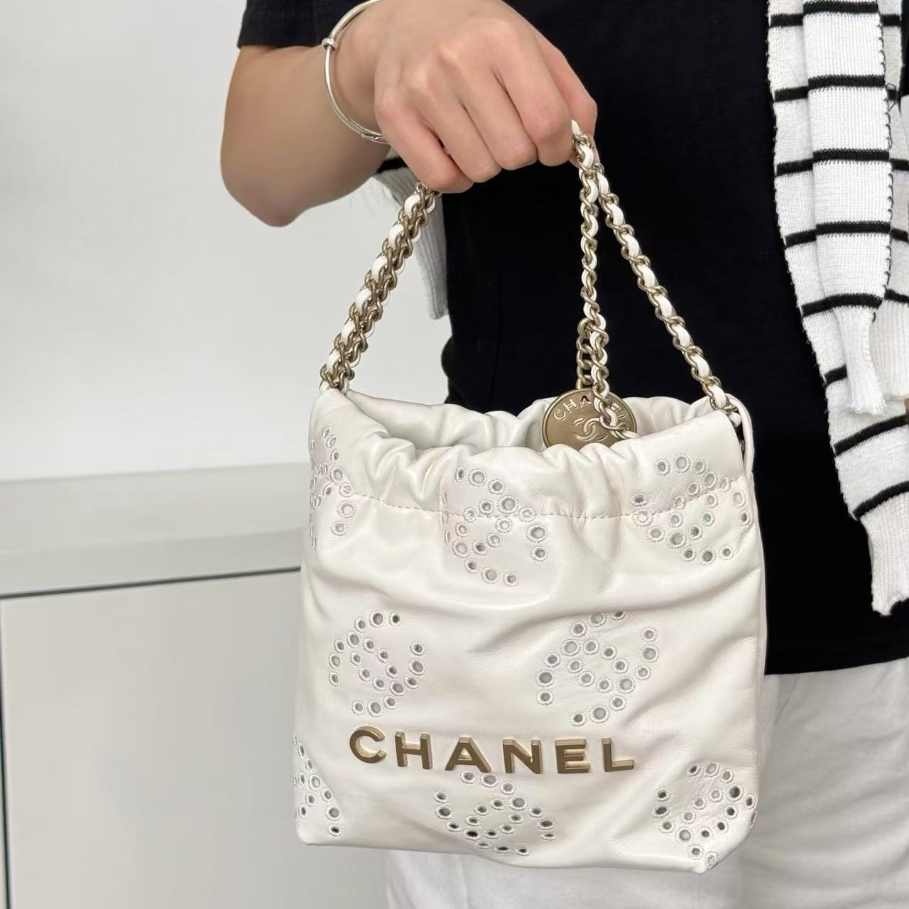 CHANE1 チェーン中空ショッピングバッグ【 50％割引+送料無料】