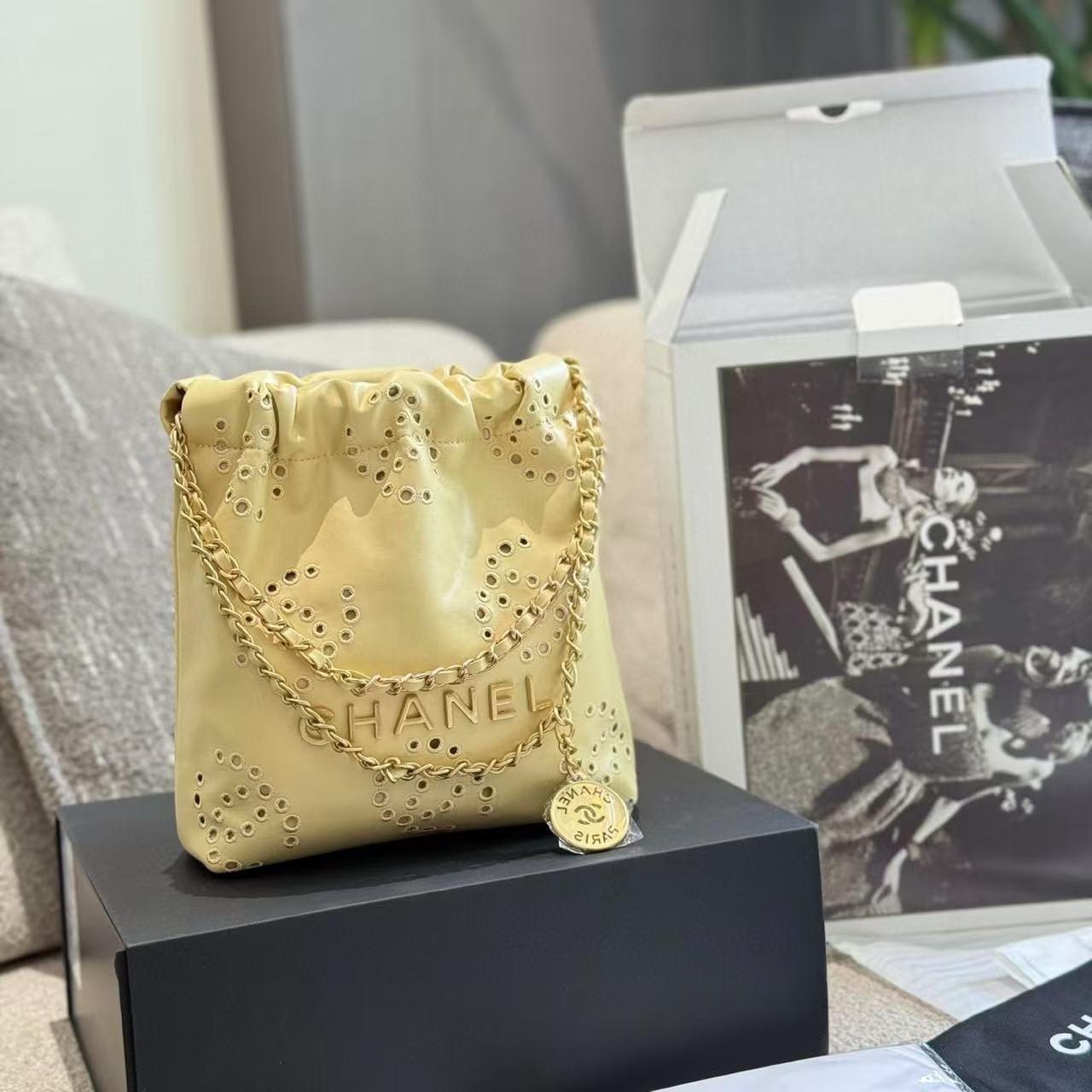 CHANE1 チェーン中空ショッピングバッグ【 50％割引+送料無料】