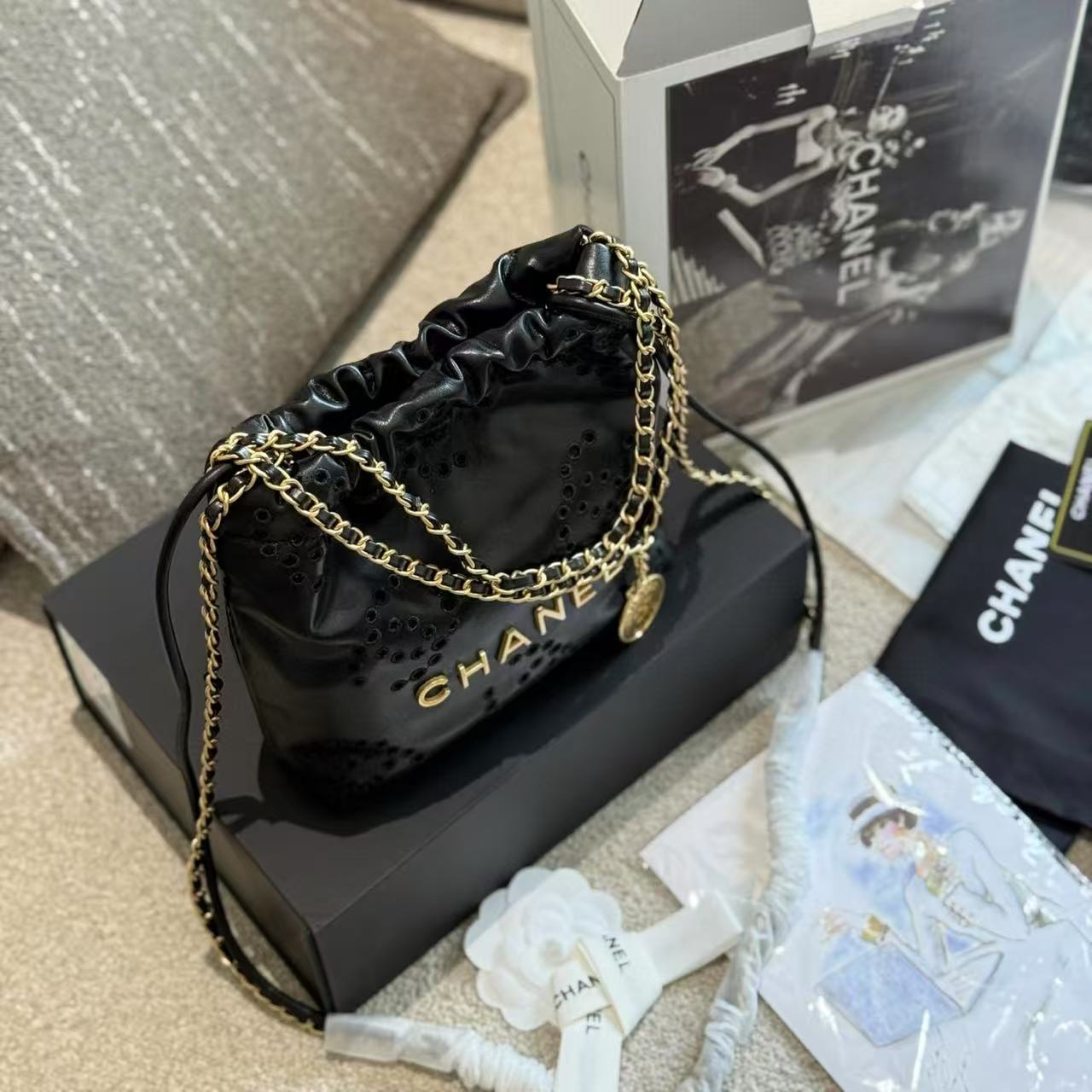 CHANE1 チェーン中空ショッピングバッグ【 50％割引+送料無料】