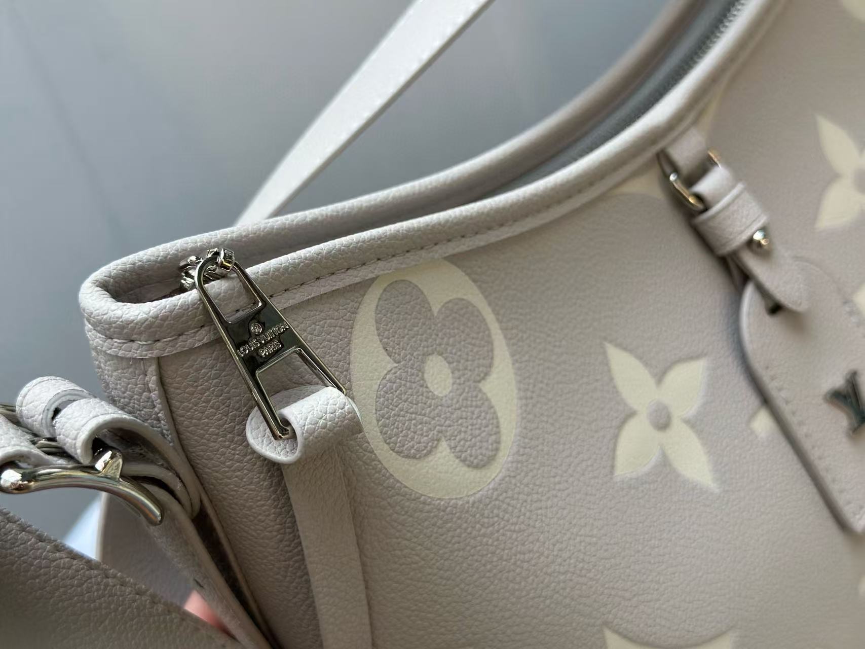 LV carryショッピングバッグ【 50％割引+送料無料】