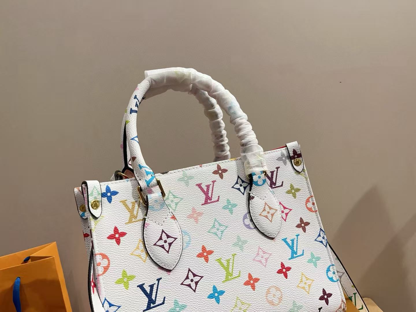 LV onthegoショッピングバッグ【 50％割引+送料無料】