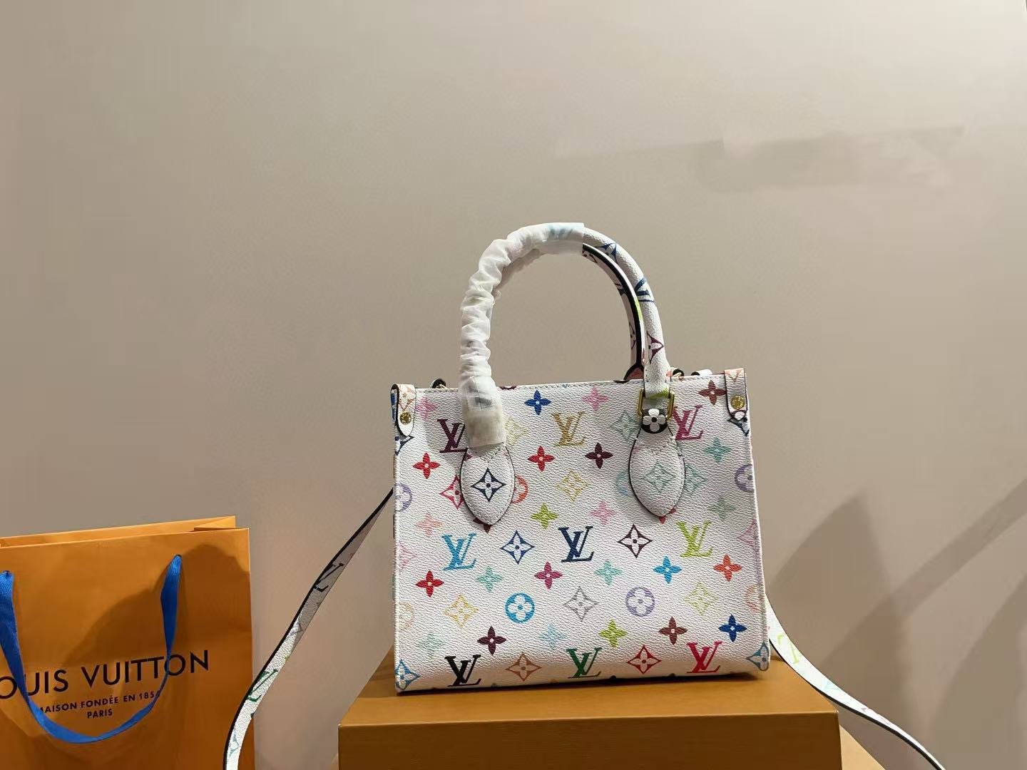 LV onthegoショッピングバッグ【 50％割引+送料無料】
