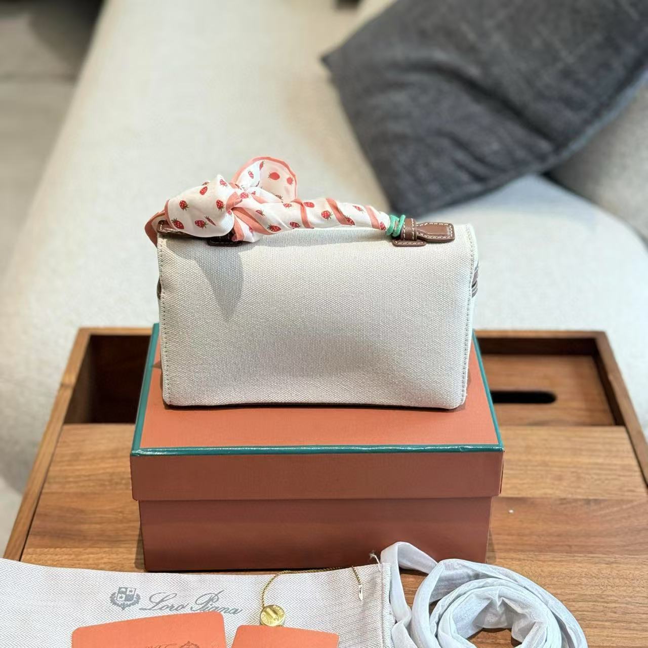 HERME5 キャンバストートバッグ【 50％割引+送料無料】