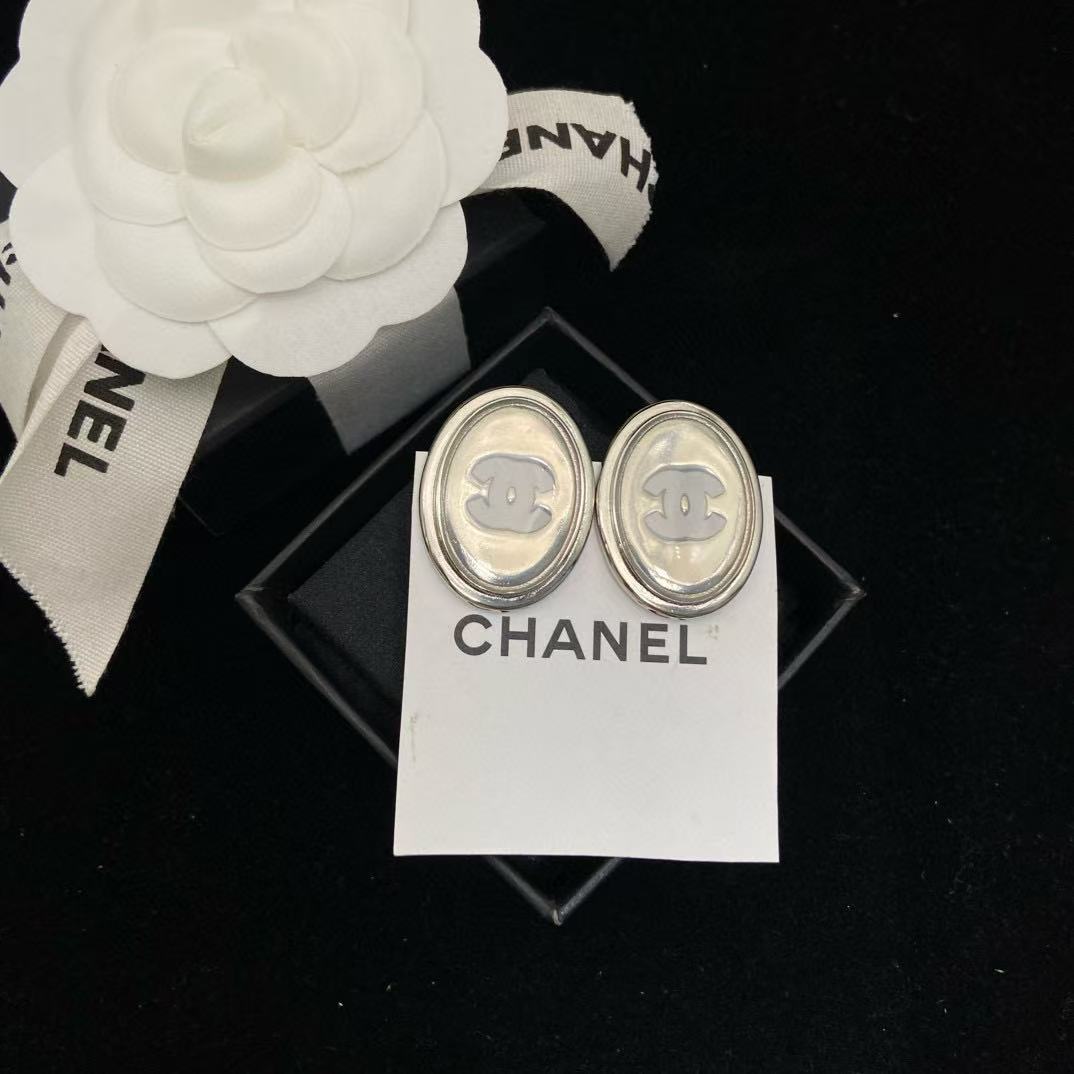 CHANE1 ダブルCミラーエナメルイヤリング【 50％割引+送料無料】