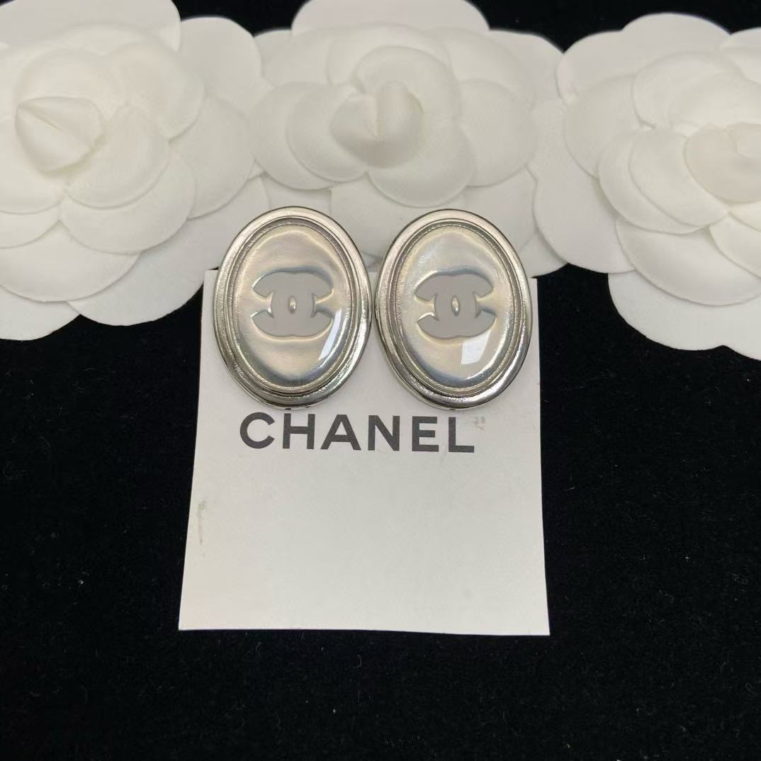 CHANE1 ダブルCミラーエナメルイヤリング【 50％割引+送料無料】