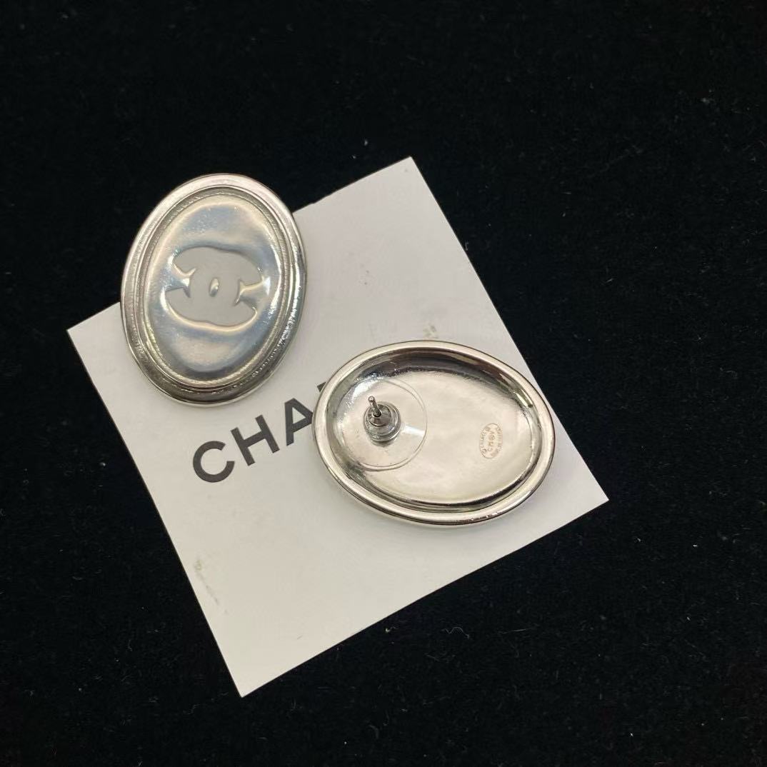 CHANE1 ダブルCミラーエナメルイヤリング【 50％割引+送料無料】