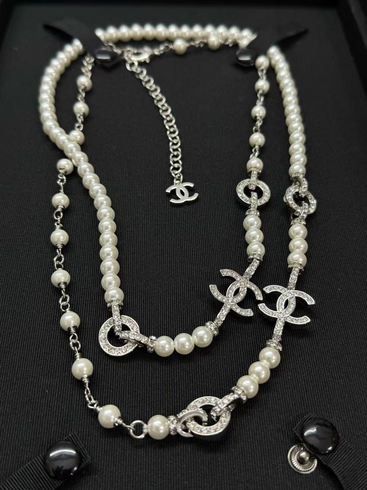 CHANE1 ダブルCパールセーターネックレス【50％割引+送料無料】