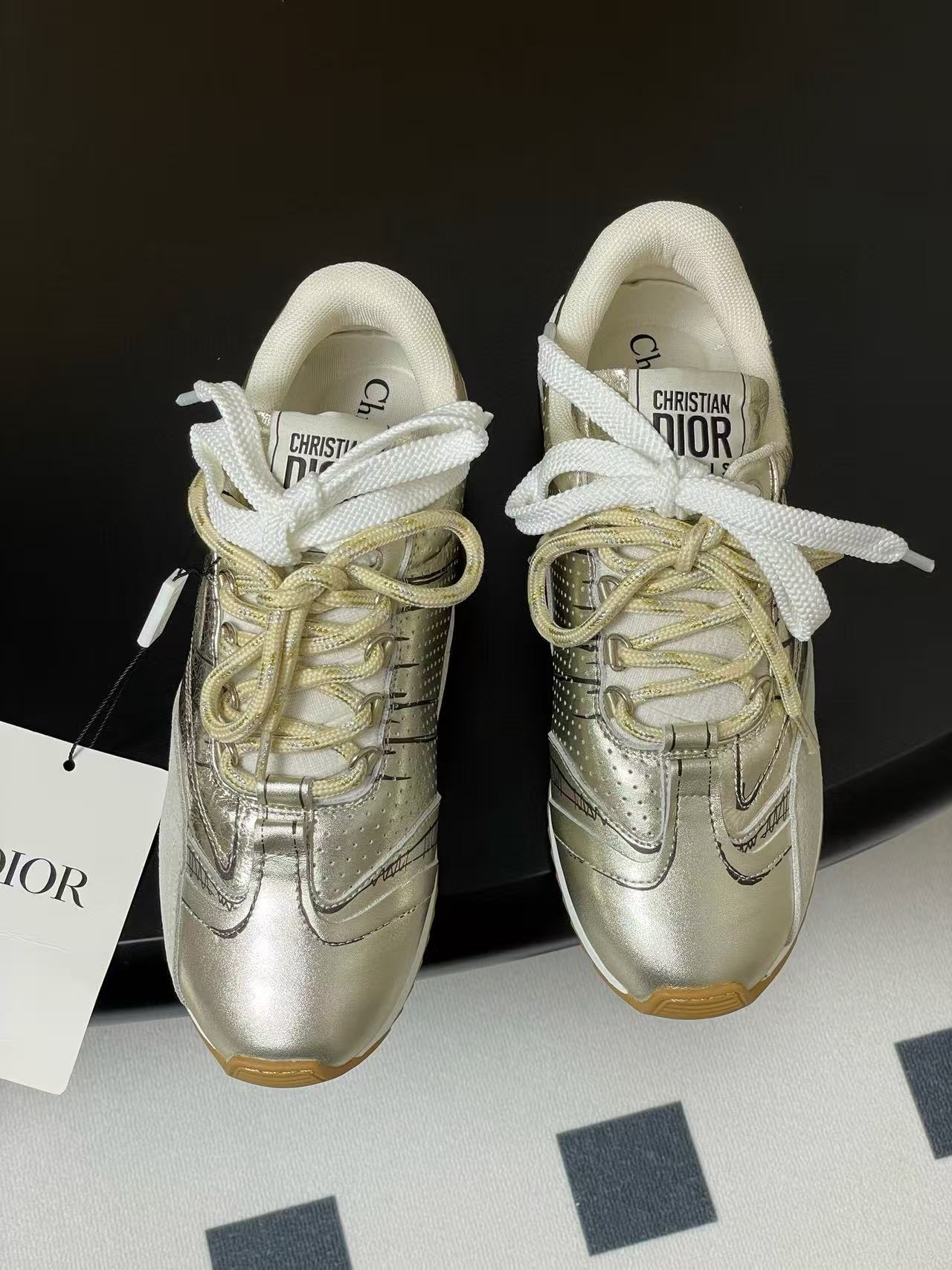 DI0Rの高品質カジュアルシューズ【50％割引+送料無料】