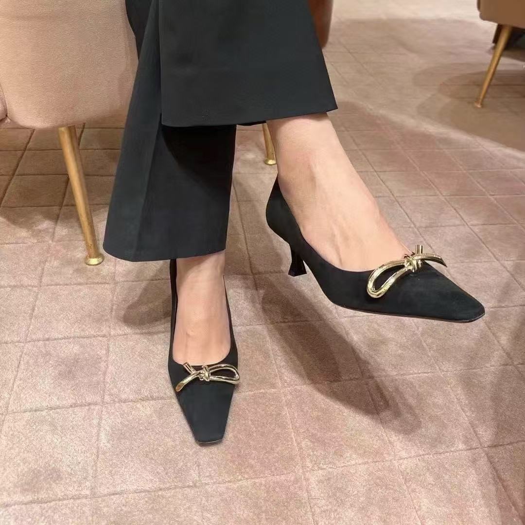 FERRACAM0 高品質の小さなスクエアヘッドハイヒール【50％割引+送料無料】