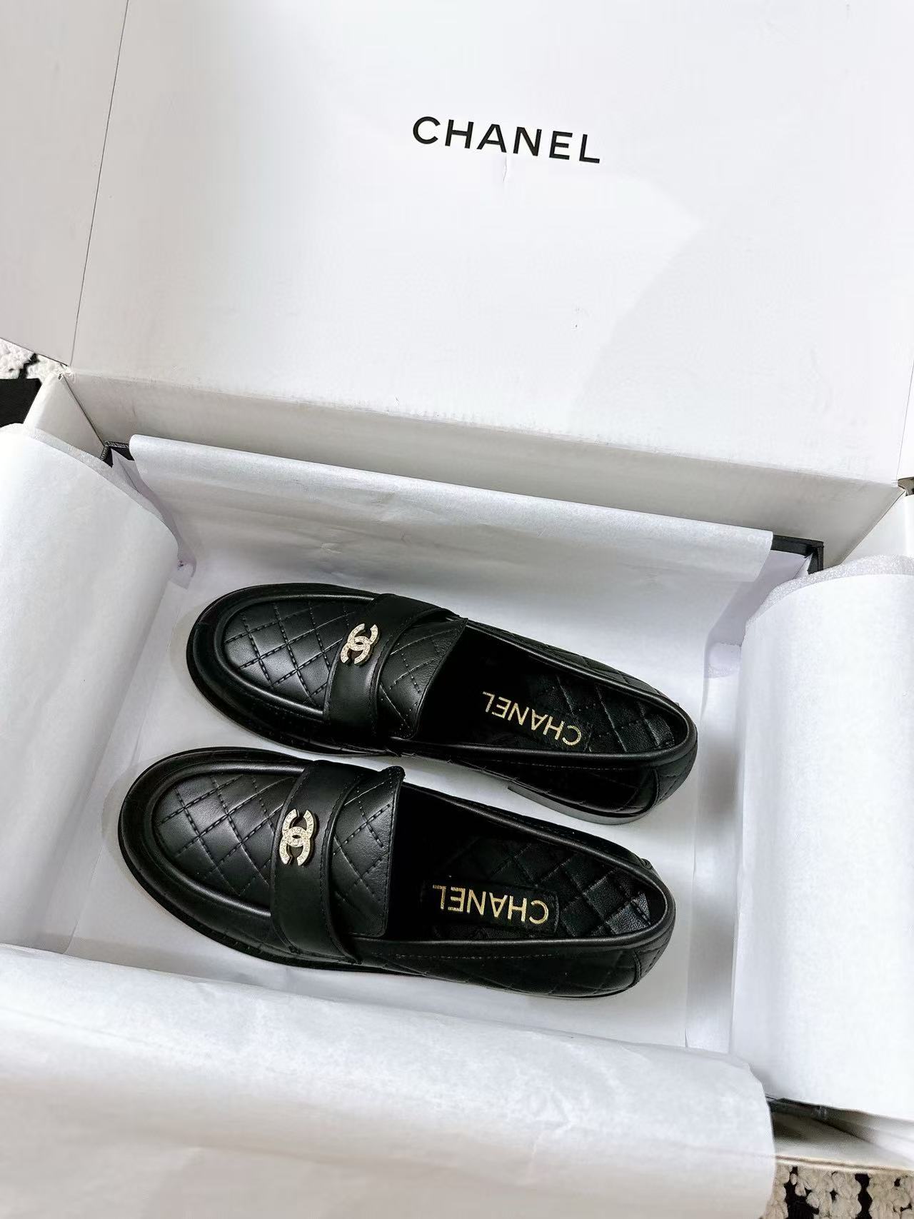 CHANE1 高品質ダブルCダイヤモンドバックルローファー【50％割引+送料無料】