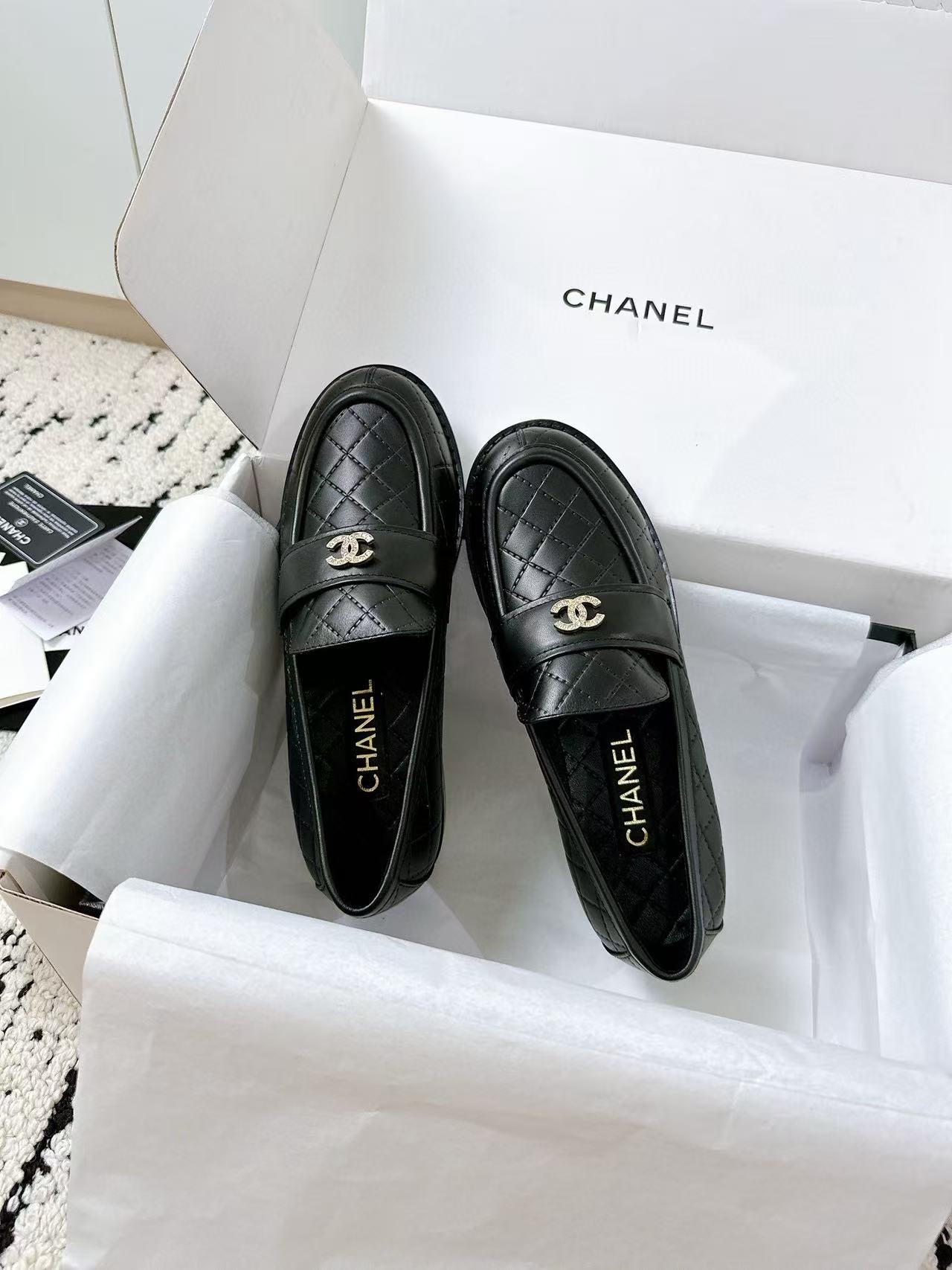 CHANE1 高品質ダブルCダイヤモンドバックルローファー【50％割引+送料無料】