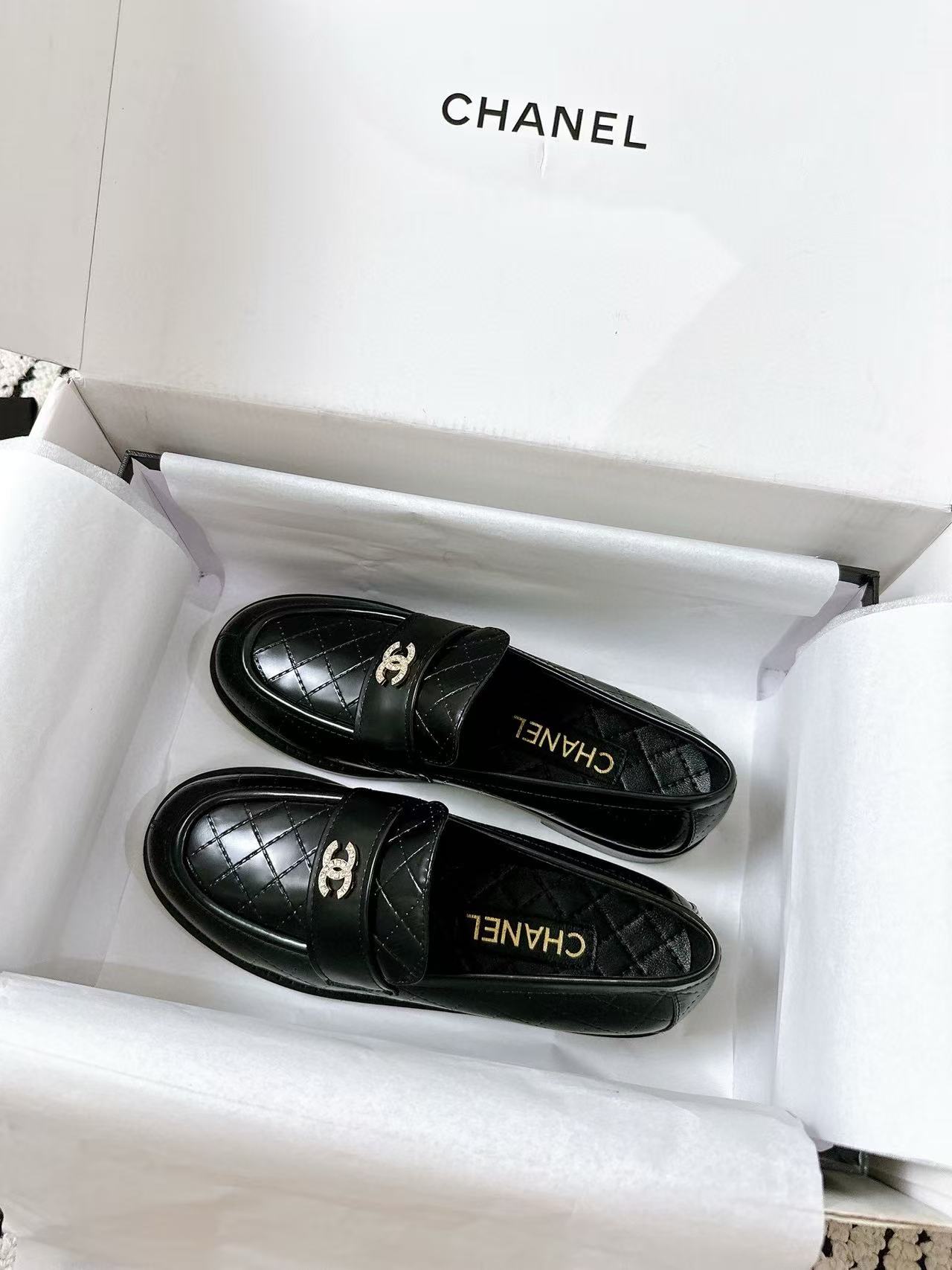 CHANE1 高品質ダブルCダイヤモンドバックルローファー【50％割引+送料無料】