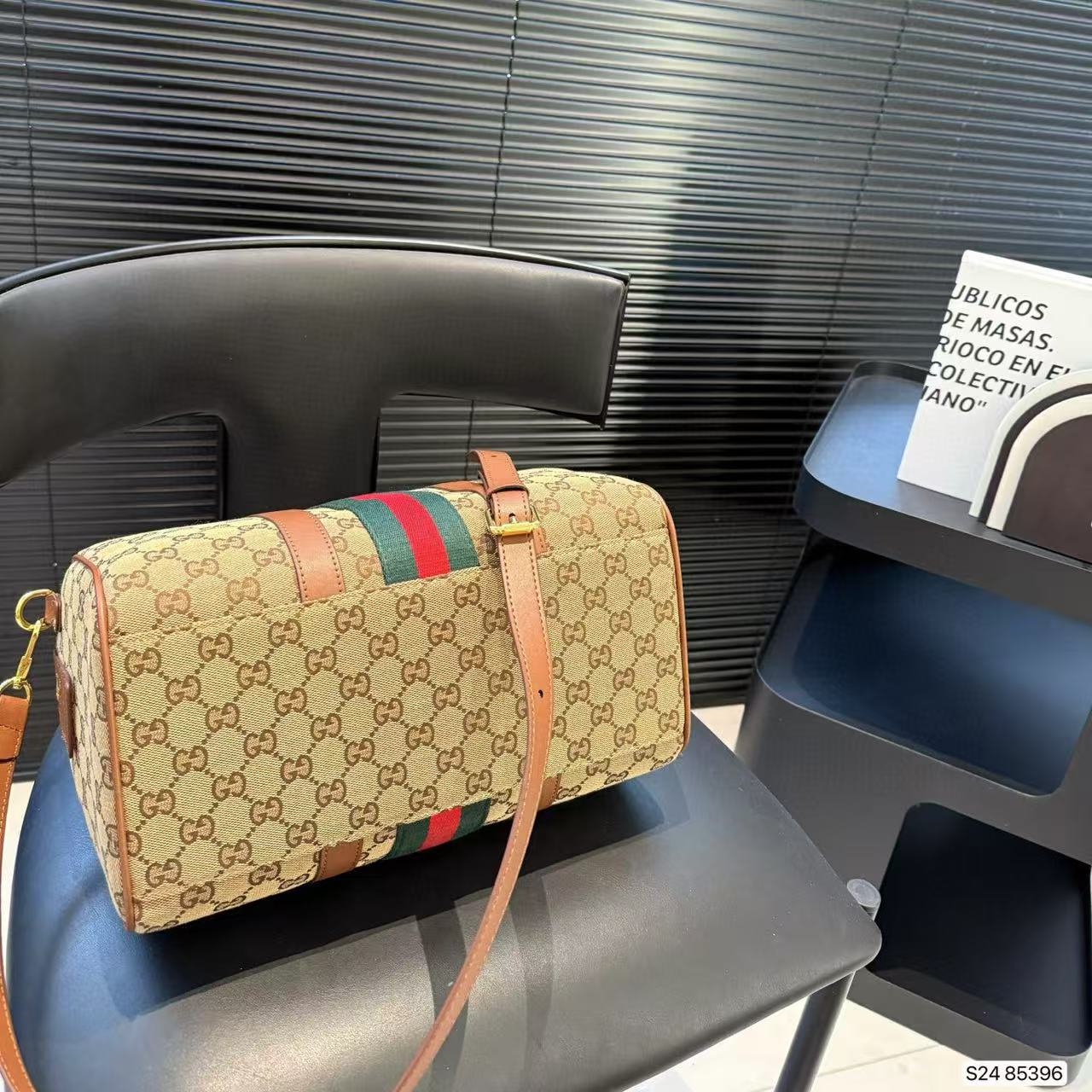 GUCC1 ハンドバッグ クロスボディバッグ【50％割引+送料無料】