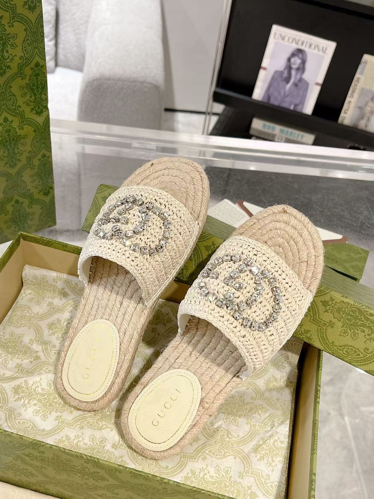 GUCC1 高品質ラインストーンダブルG織りスリッパ【50％割引+送料無料】
