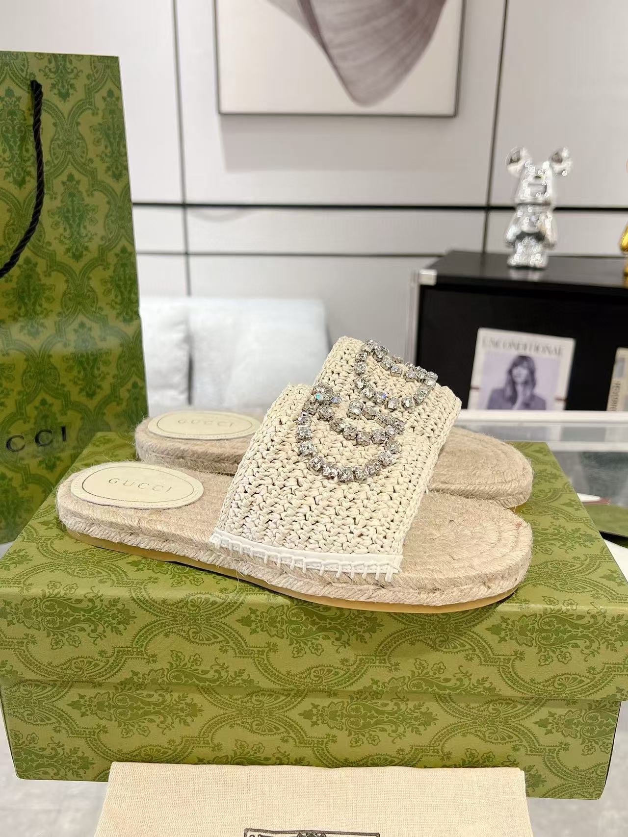 GUCC1 高品質ラインストーンダブルG織りスリッパ【50％割引+送料無料】