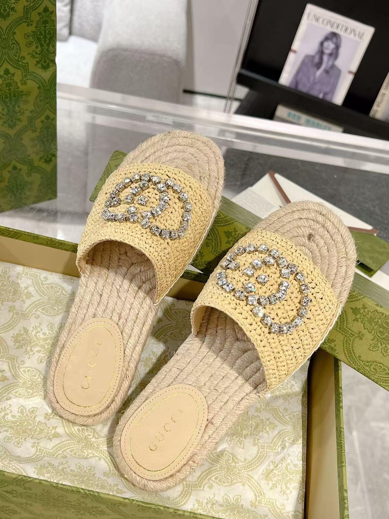 GUCC1 高品質ラインストーンダブルG織りスリッパ【50％割引+送料無料】