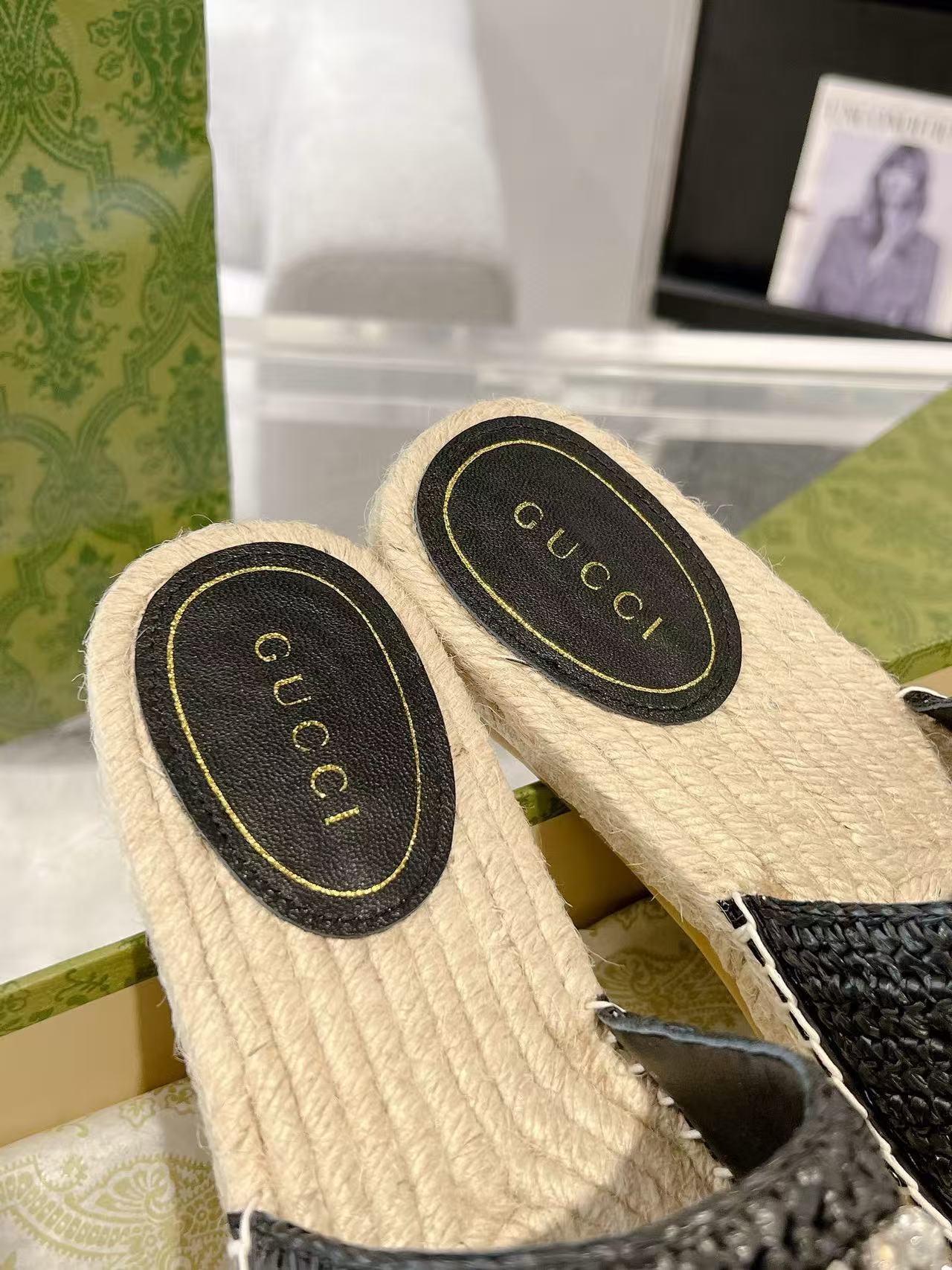 GUCC1 高品質ラインストーンダブルG織りスリッパ【50％割引+送料無料】
