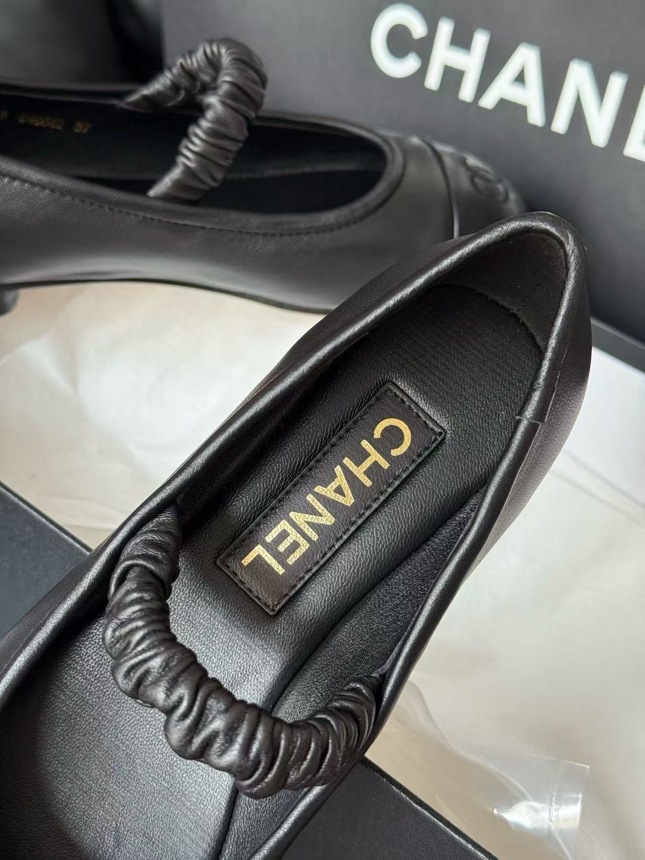 CHANE1 高品質ダブルCレザーフラットシューズ【50％割引+送料無料】