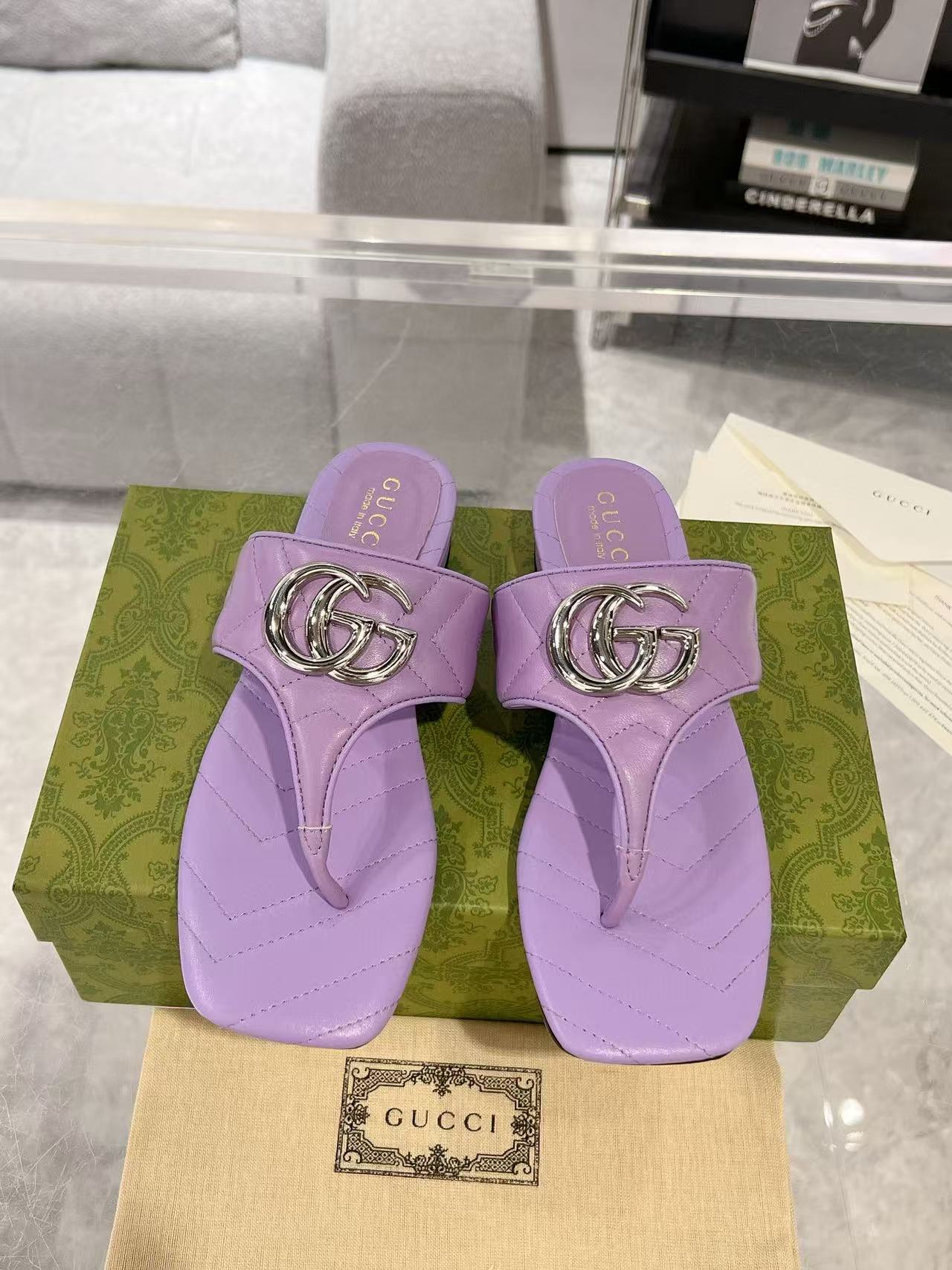 GUCC1 高品質ダブルGフリップフロップ【50％割引+送料無料】