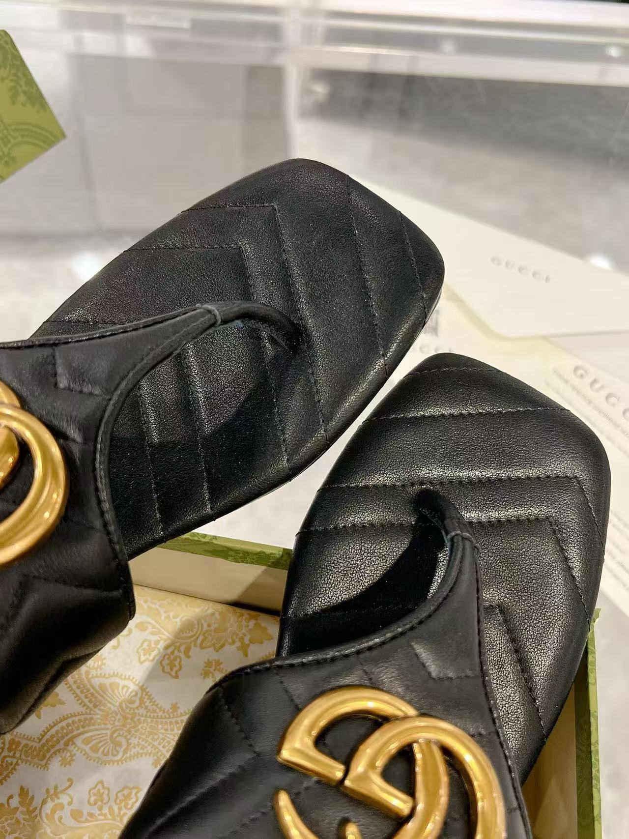 GUCC1 高品質ダブルGフリップフロップ【50％割引+送料無料】