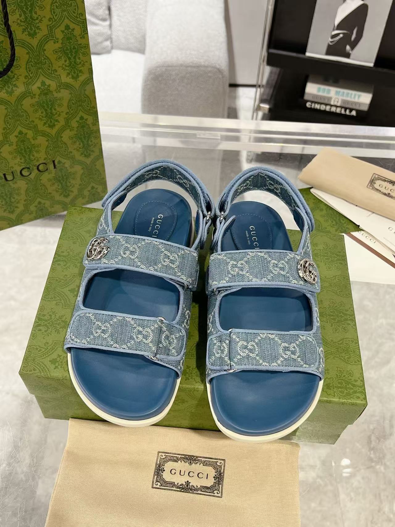 GUCC1 高品質ベルクロサンダル【50％割引+送料無料】