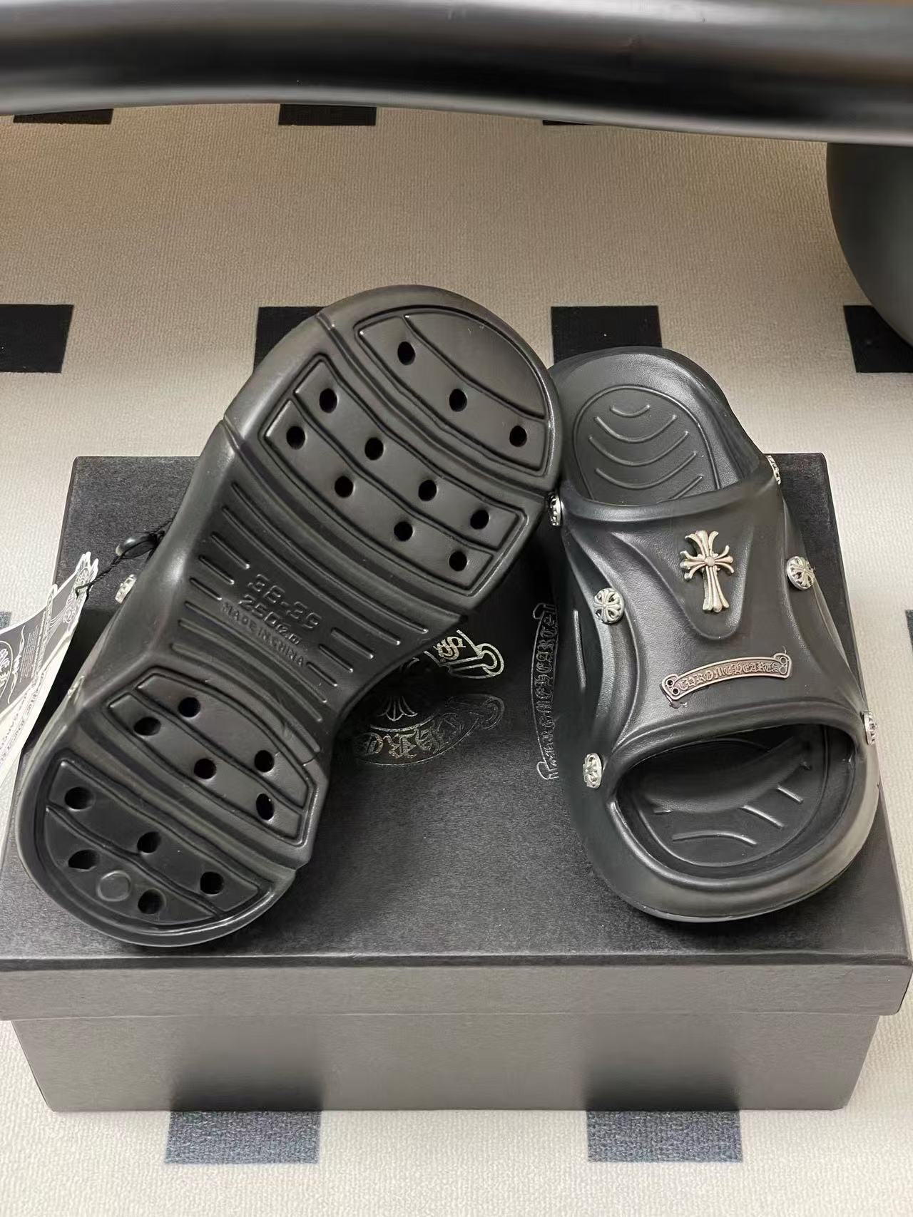 Chr0me Heartsの高品質プラットフォームスリッパ【50％割引+送料無料】