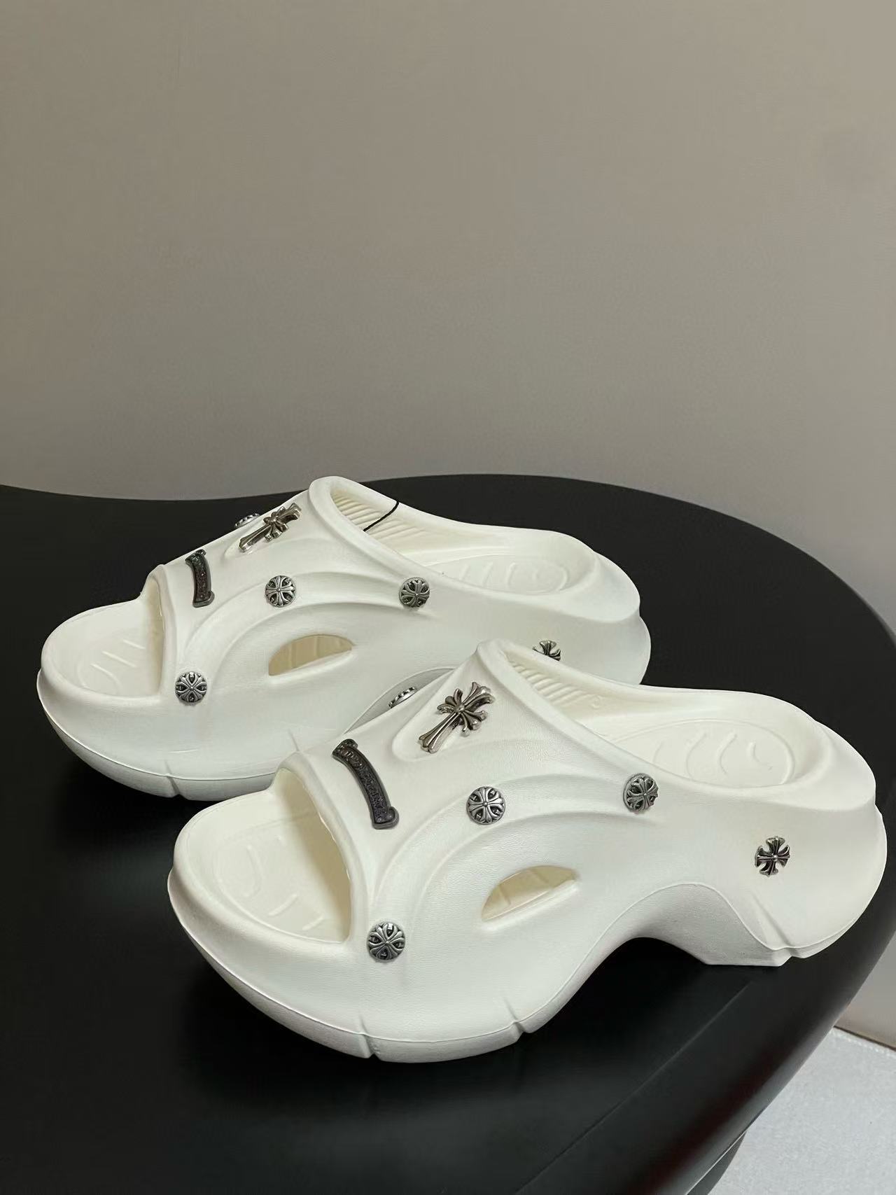 Chr0me Heartsの高品質プラットフォームスリッパ【50％割引+送料無料】