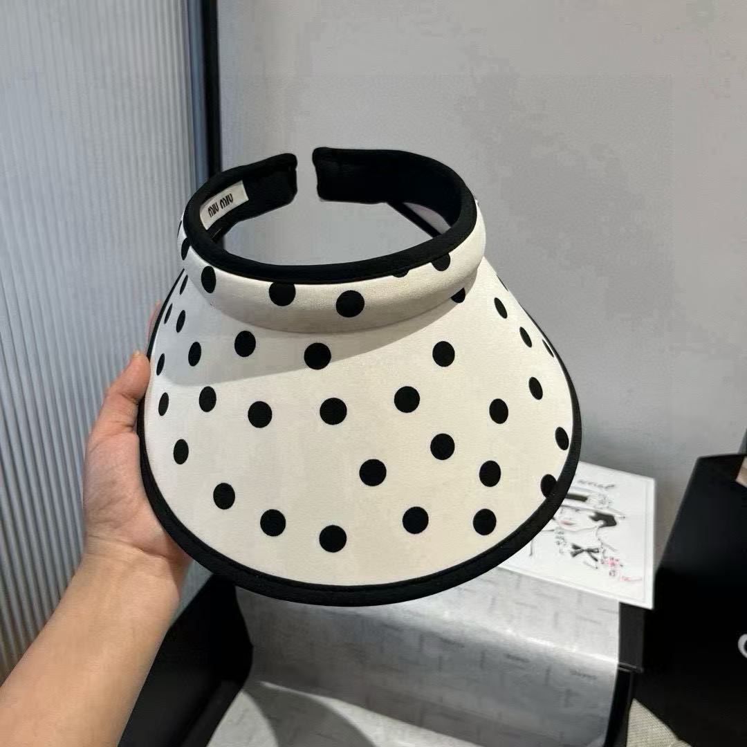 M1UM1U 水玉模様のサンハット【50％割引+送料無料】