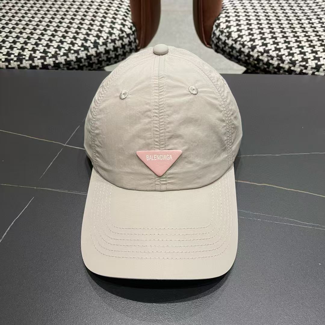 BALENC1AG トライアングルロゴ ベースボールキャップ【50％割引+送料無料】