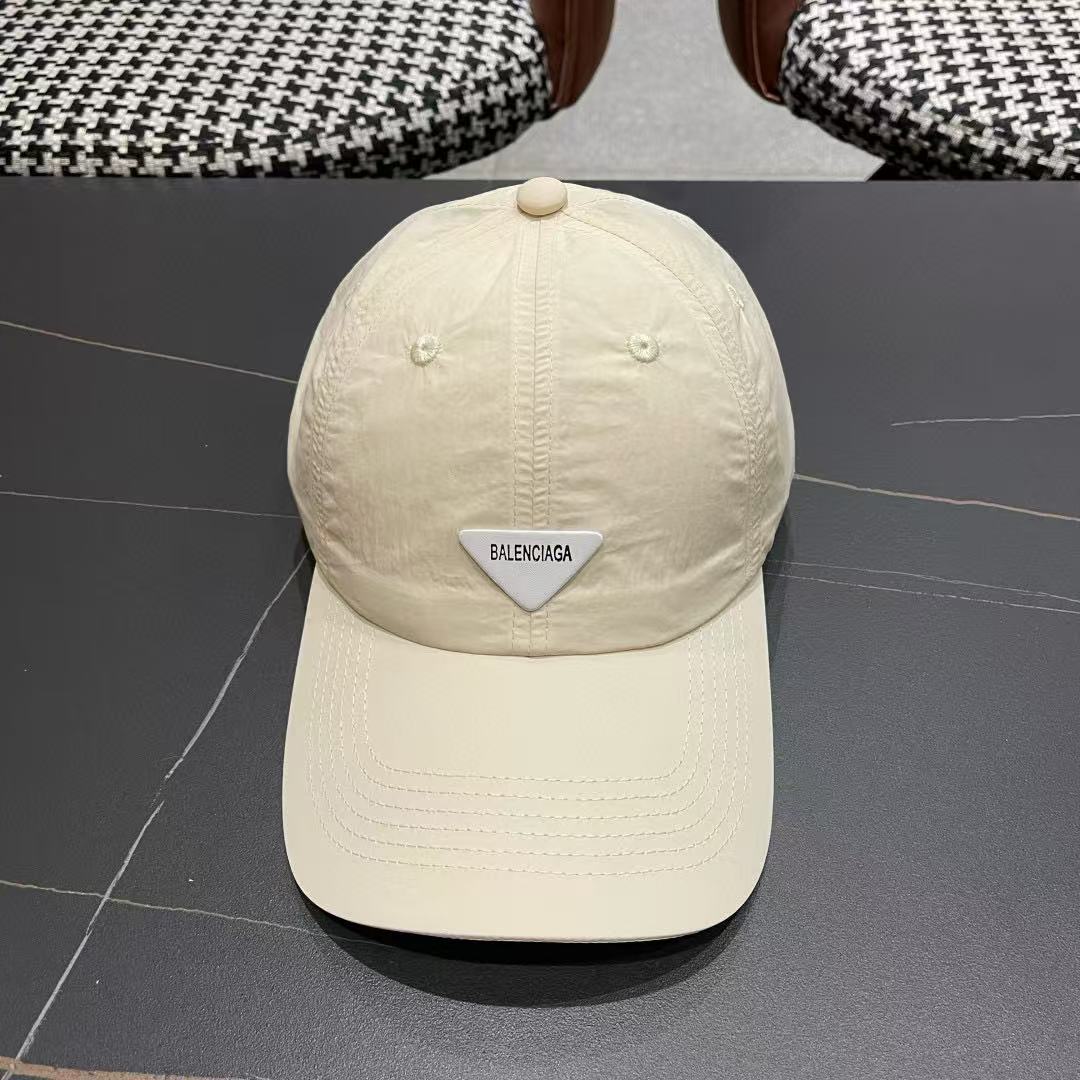 BALENC1AG トライアングルロゴ ベースボールキャップ【50％割引+送料無料】