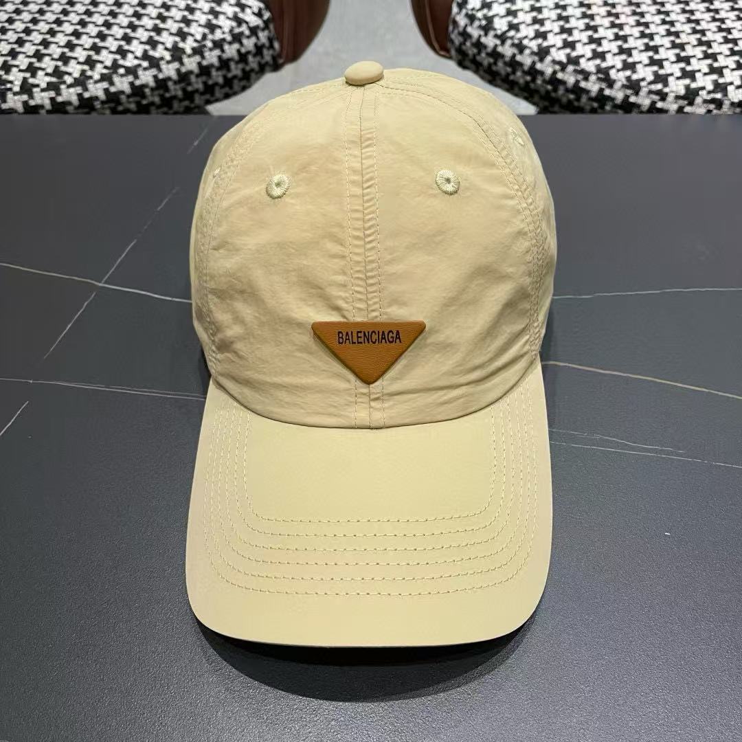 BALENC1AG トライアングルロゴ ベースボールキャップ【50％割引+送料無料】