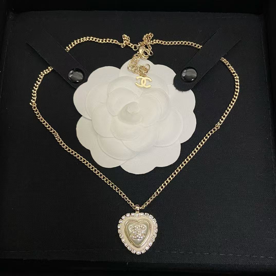 CHANE1 ダブルCハートエナメルネックレス【50％割引+送料無料】