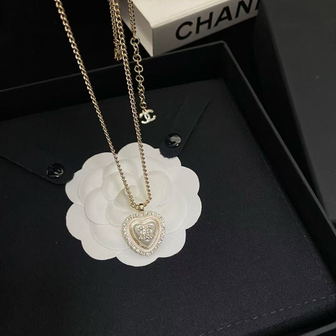 CHANE1 ダブルCハートエナメルネックレス【50％割引+送料無料】