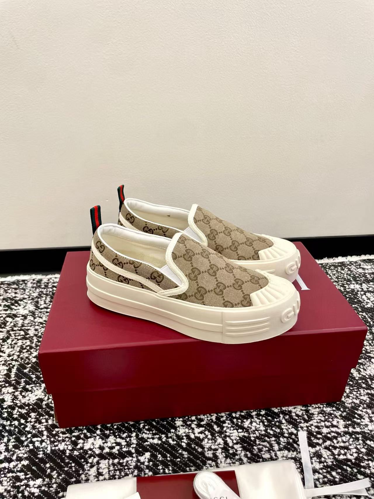 GUCC1 高品質厚底キャンバスカジュアルシューズ【50％割引+送料無料】