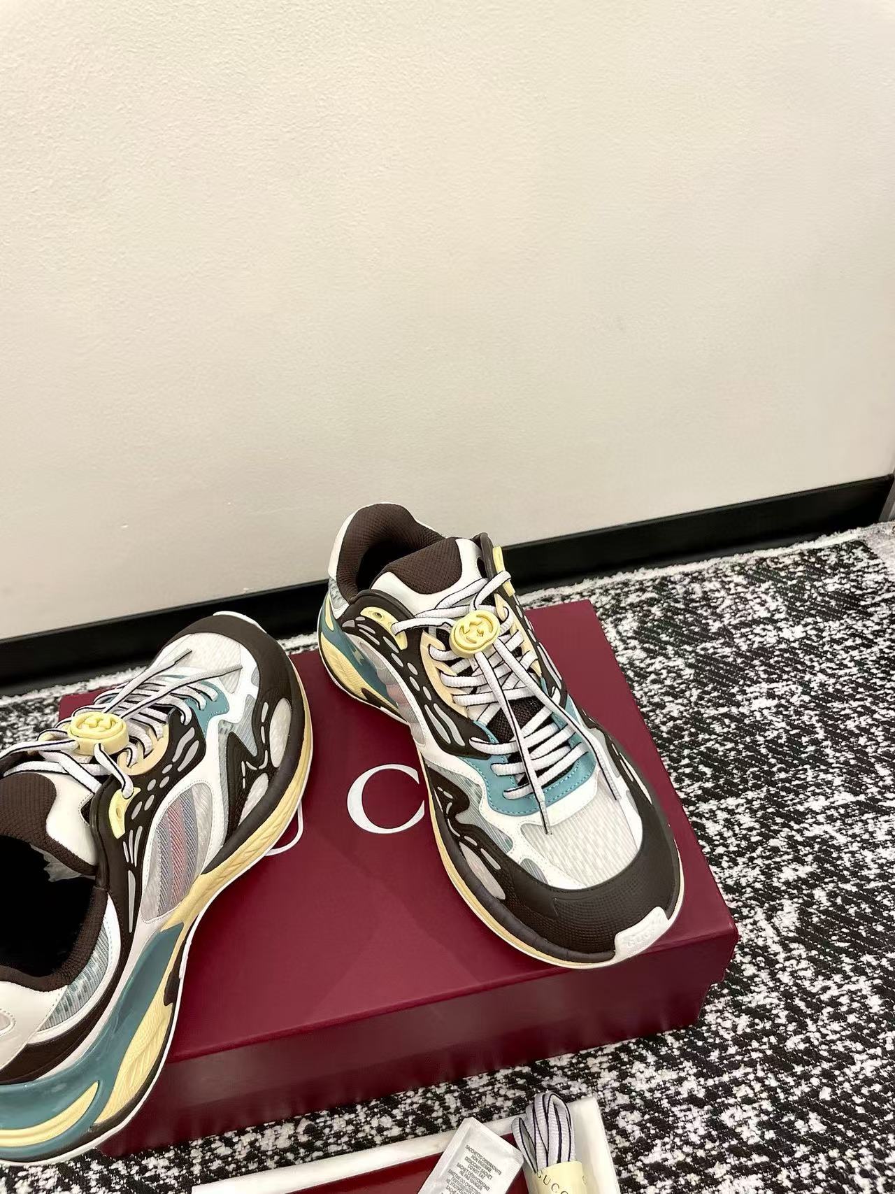 GUCC1の高品質ダッドスニーカー【50％割引+送料無料】