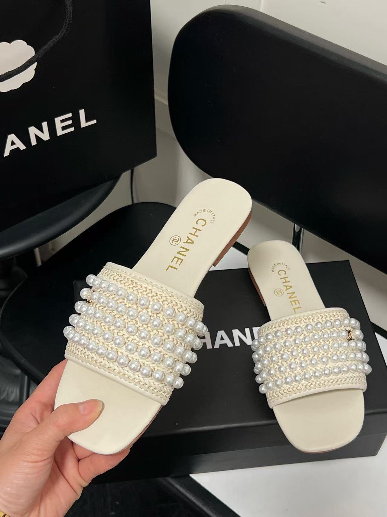 CHANE1 パール装飾スリッパ【50％割引+送料無料】
