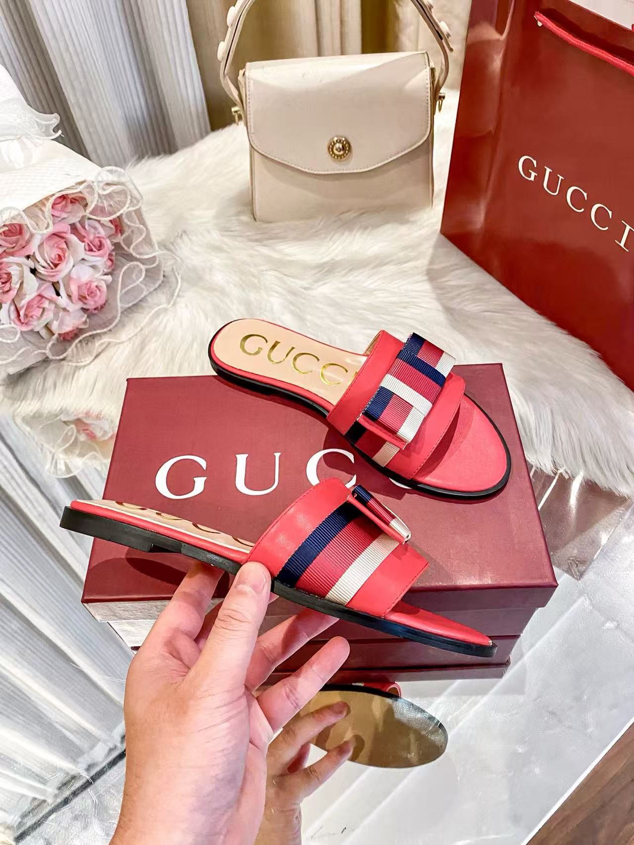 GUCC1 ダブルGバックルスリッパ【50％割引+送料無料】