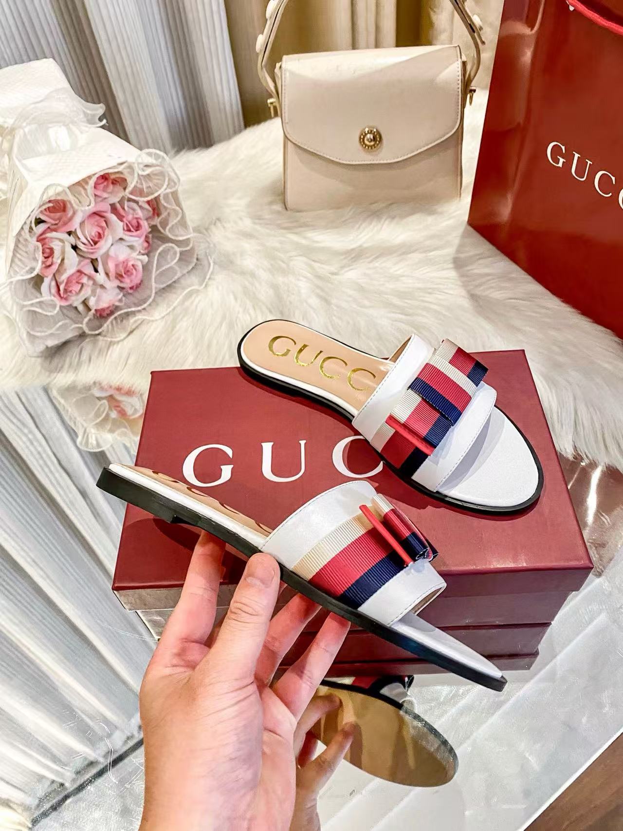 GUCC1 ダブルGバックルスリッパ【50％割引+送料無料】