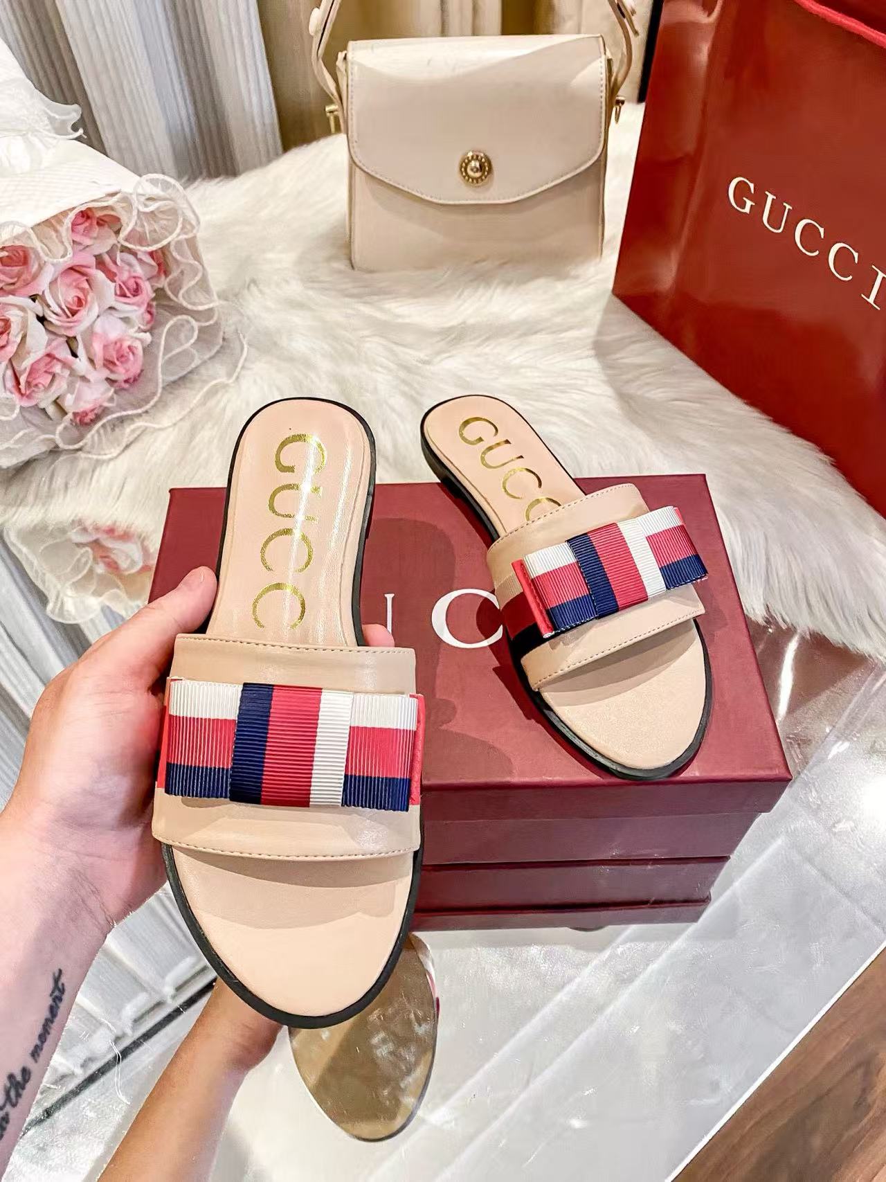 GUCC1 ダブルGバックルスリッパ【50％割引+送料無料】