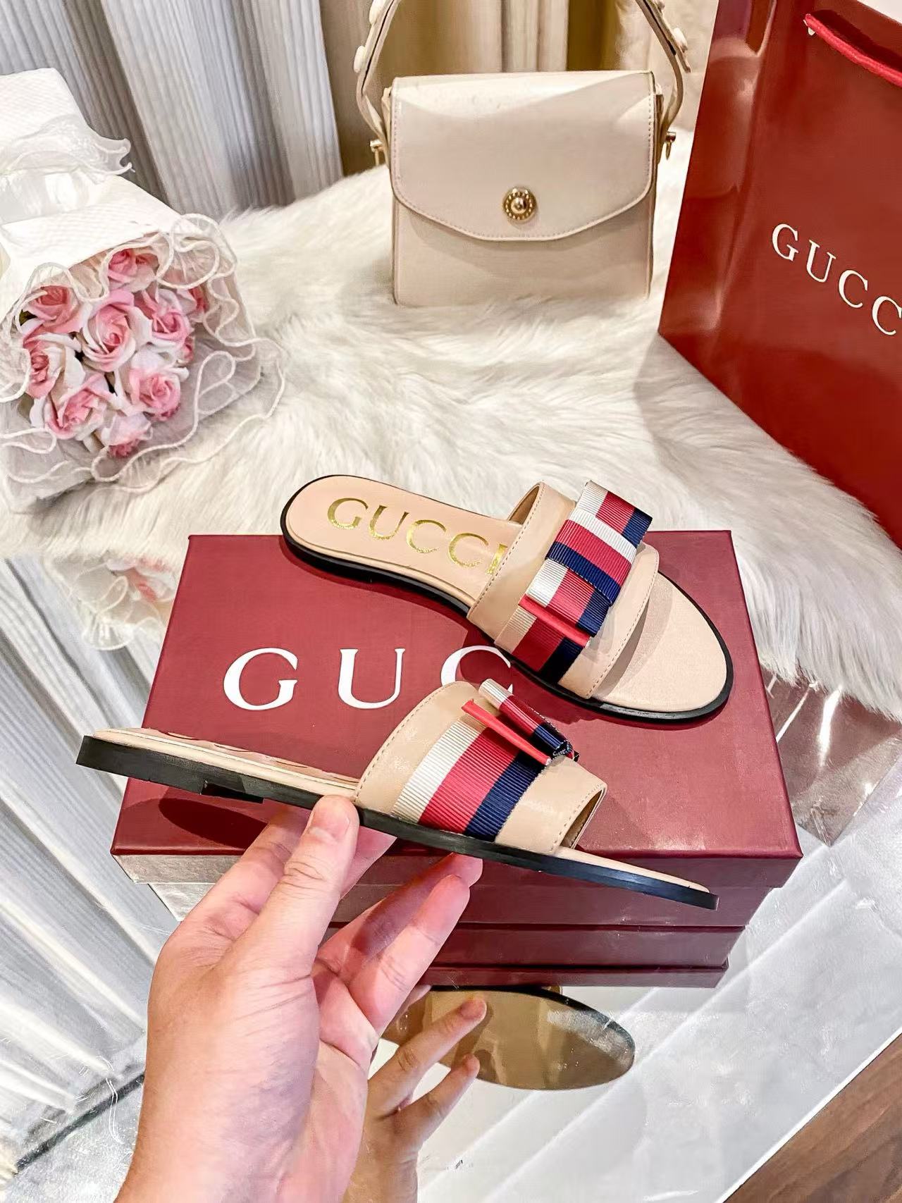 GUCC1 ダブルGバックルスリッパ【50％割引+送料無料】