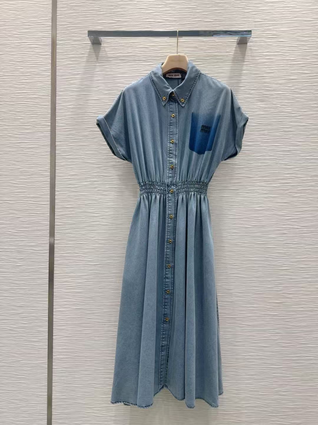 M1UM1U ラペルメタルボタンドレス【50％割引+送料無料】
