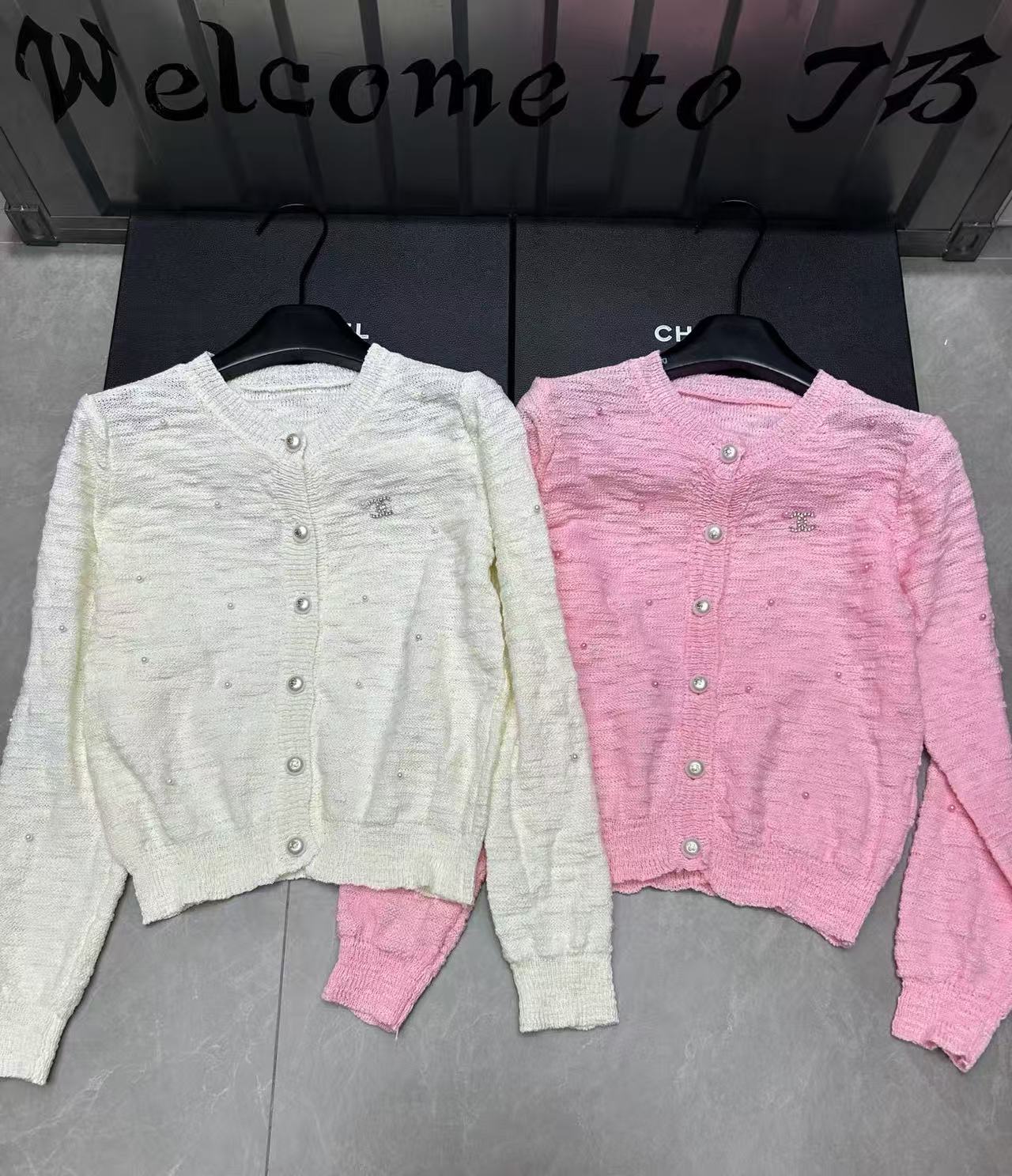 CHANE1 ダブルCパールウールカーディガン【50％割引+送料無料】