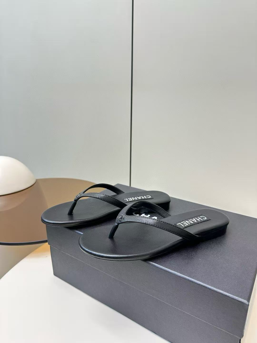 CHANE1 高品質ダブルCシープスキンスリッパ【50％割引+送料無料】