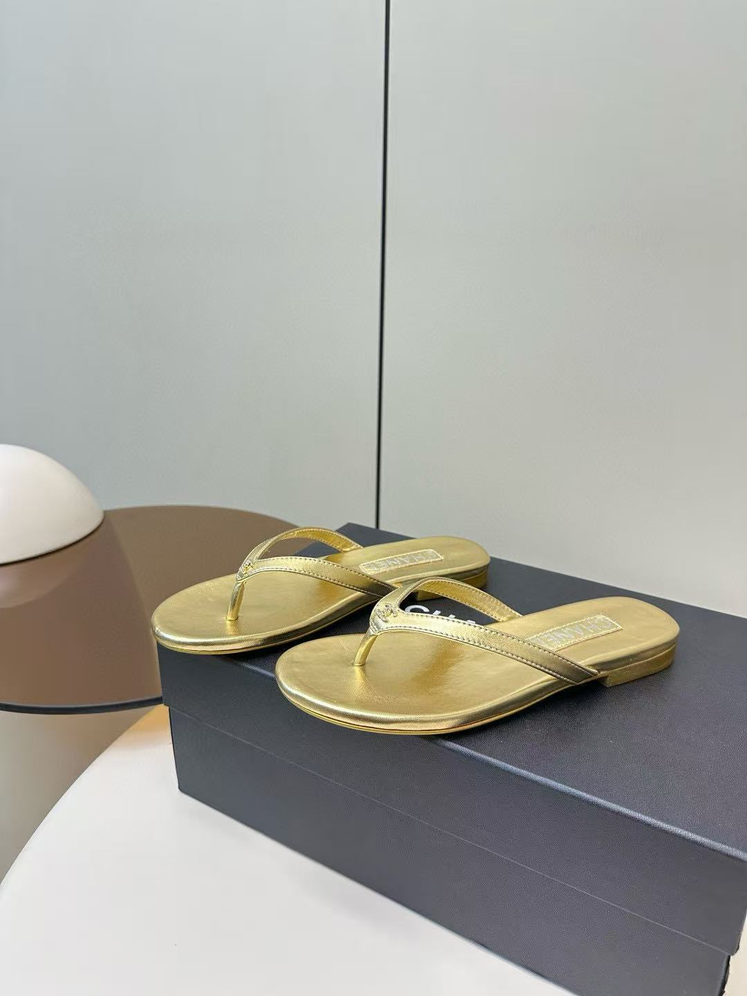 CHANE1 高品質ダブルCシープスキンスリッパ【50％割引+送料無料】