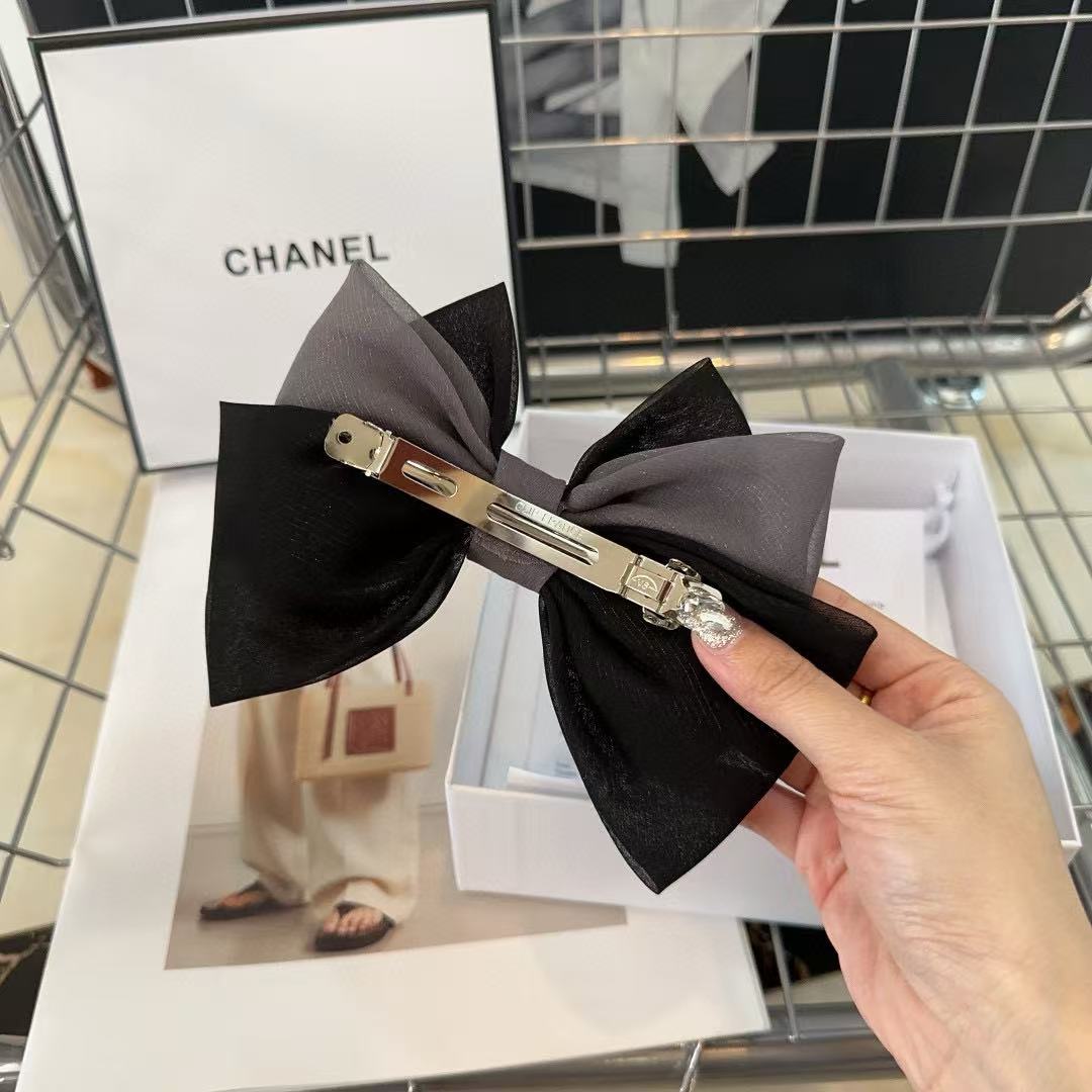CHANE1 ダブルC カラーマッチングヘアピン【50％割引+送料無料】