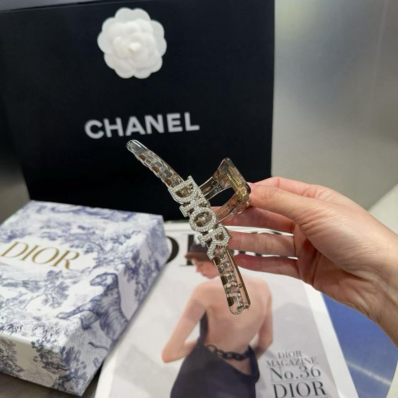 DI0R ダイヤモンドレタークリップ【50％割引+送料無料】