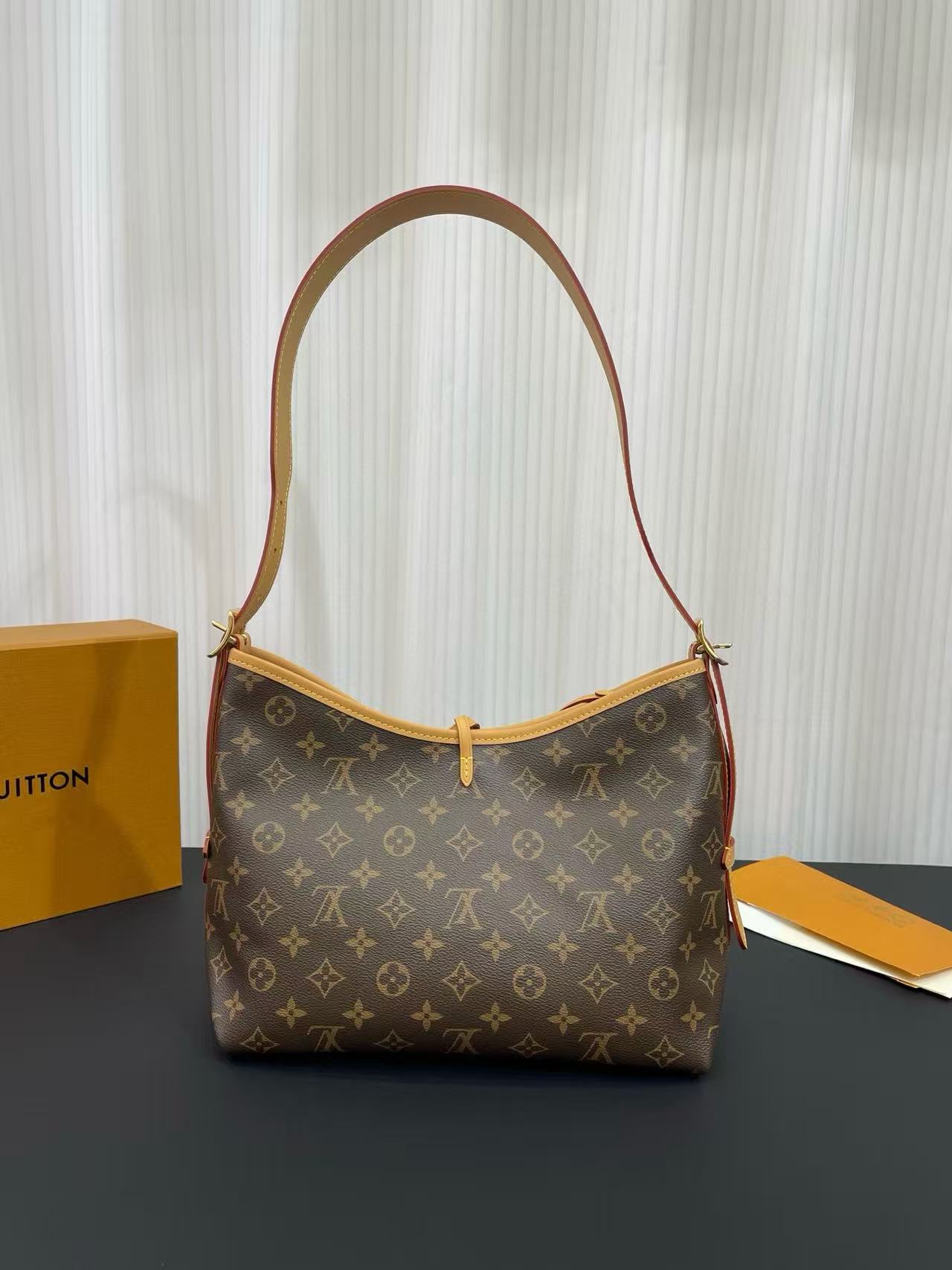 LVプリントショルダーバッグ【50％割引+送料無料】