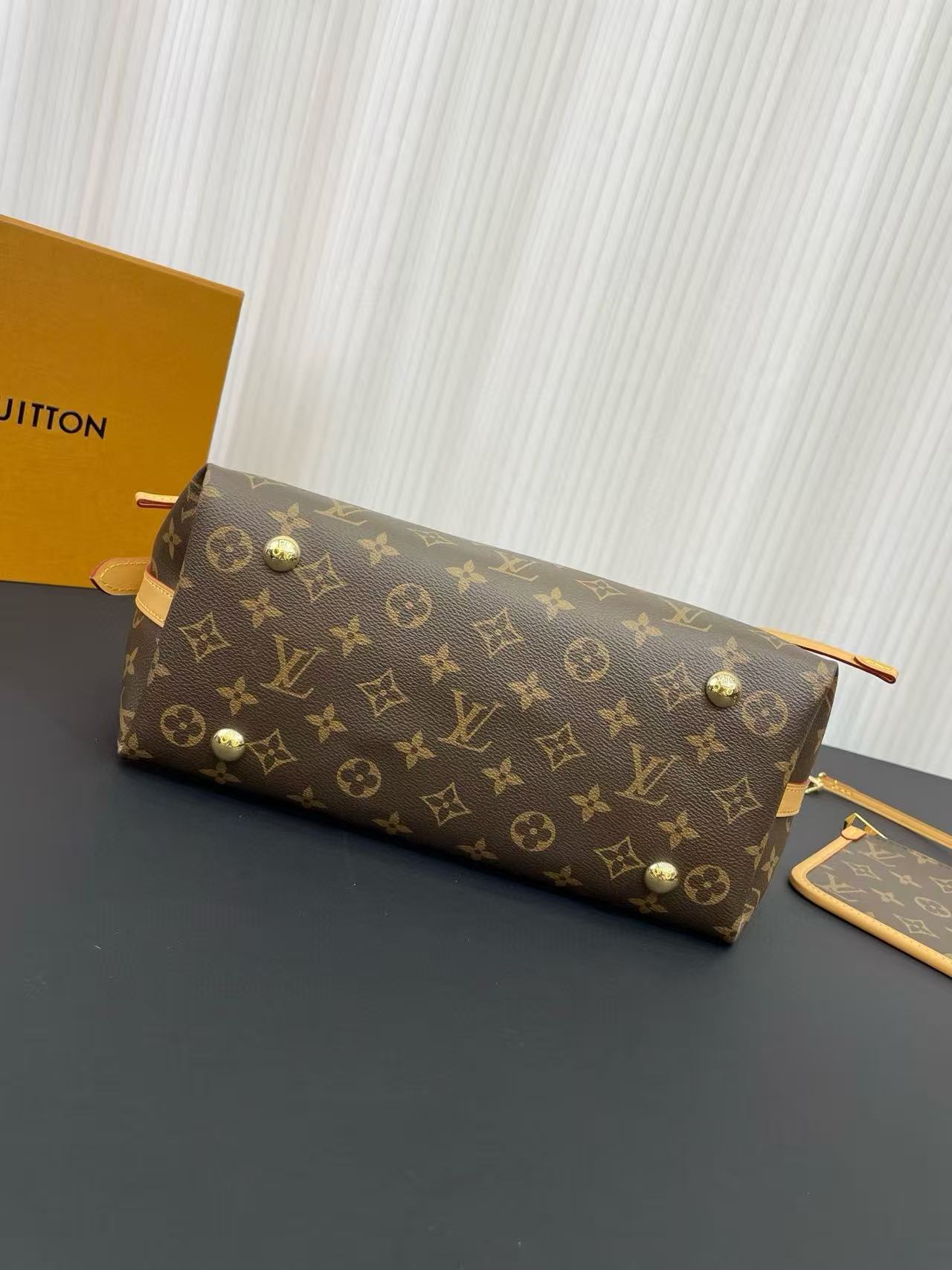 LVプリントショルダーバッグ【50％割引+送料無料】