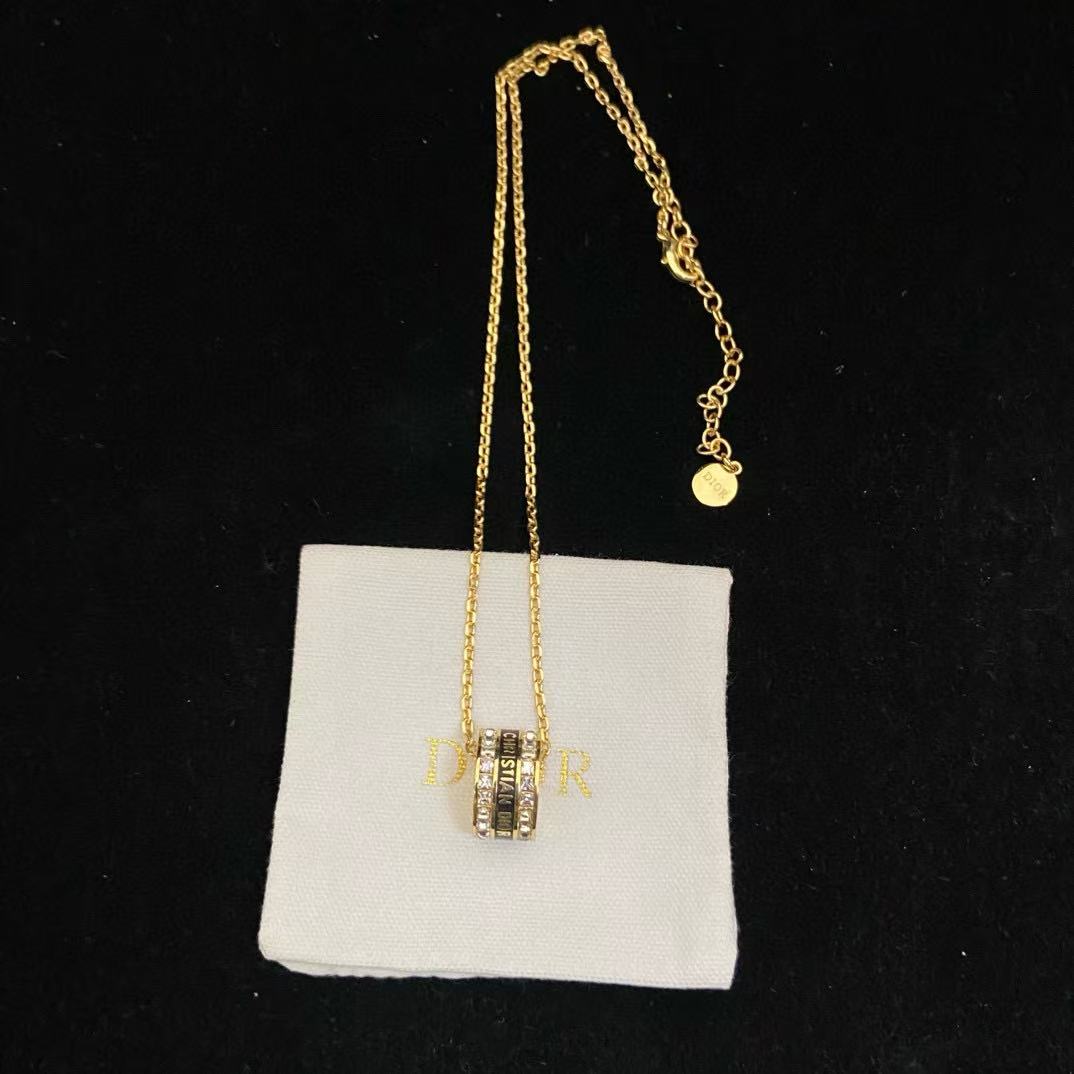 DI0R ダイヤモンド レターネックレス【50％割引+送料無料】